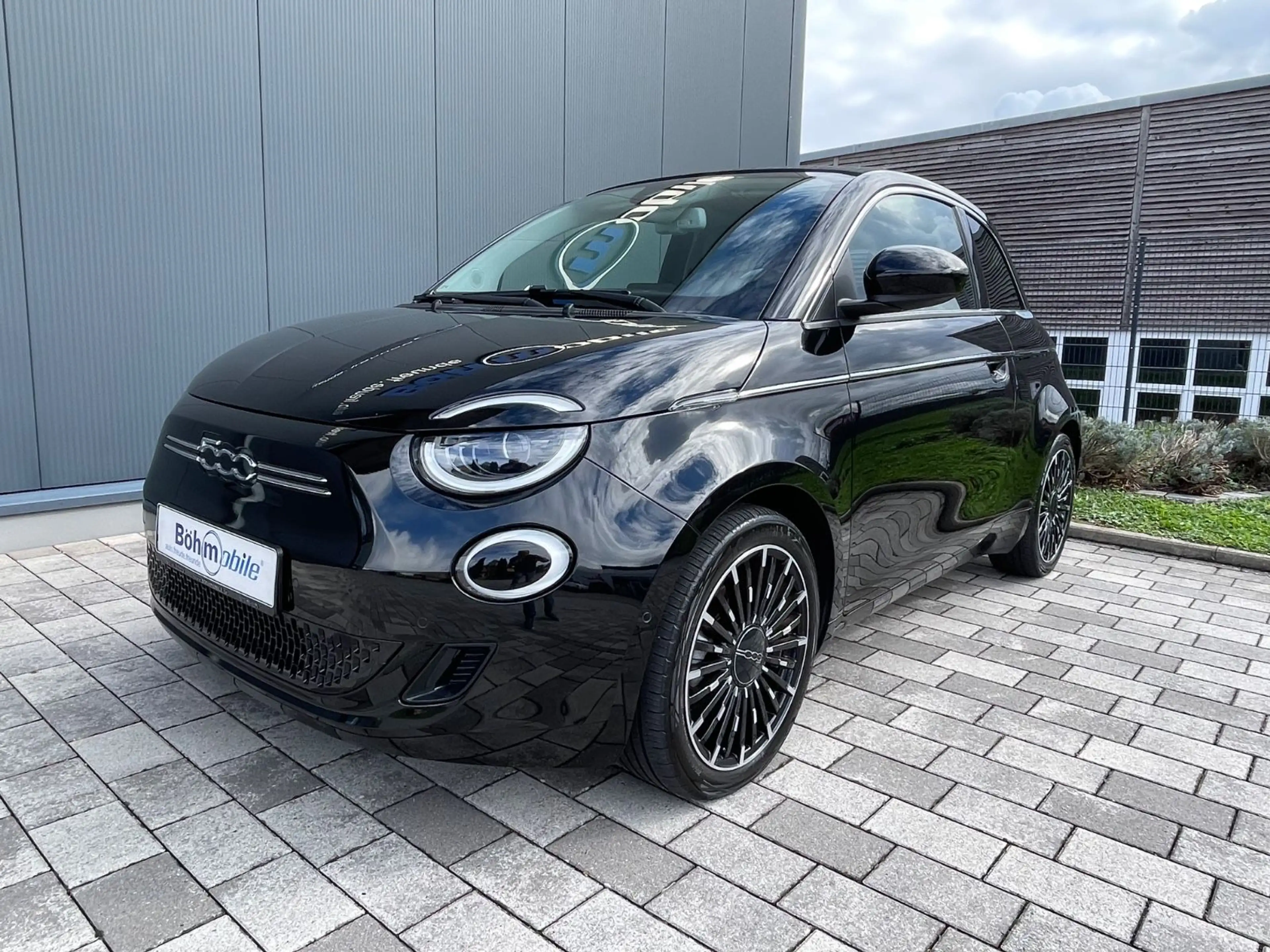 Fiat 500e Cabrio La Prima by Bocelli/1. Hand/Mwst. — photo 10