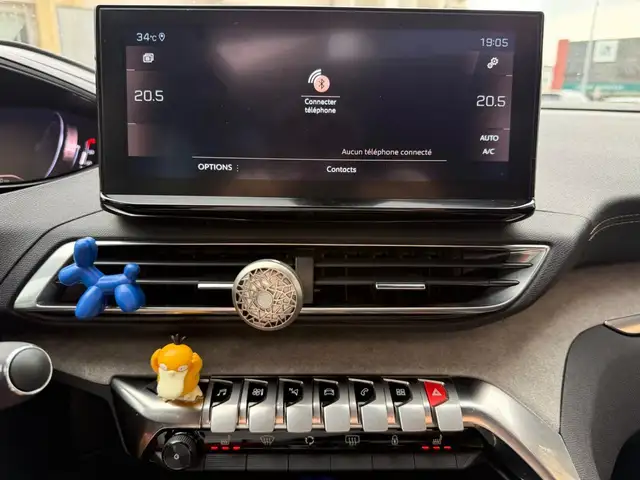 Peugeot 3008 view 12