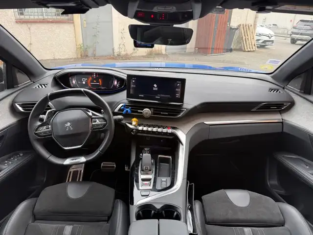Peugeot 3008 view 9