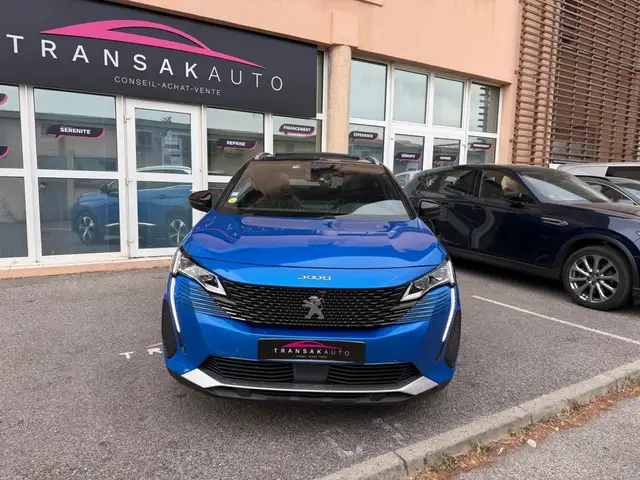 Peugeot 3008 view 2
