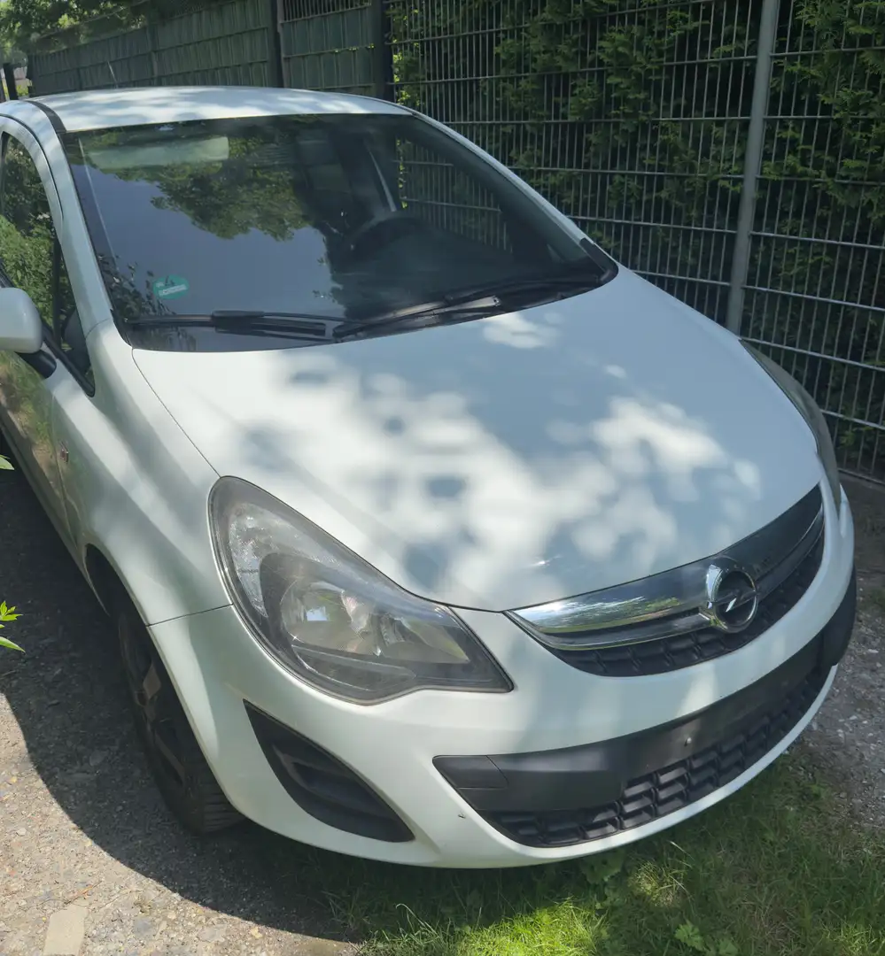 Opel Corsa 1,2 Weiß - 2