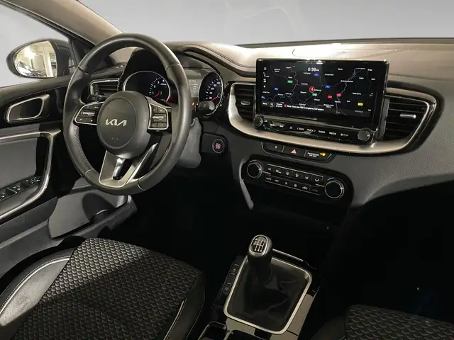 Kia Ceed view 7