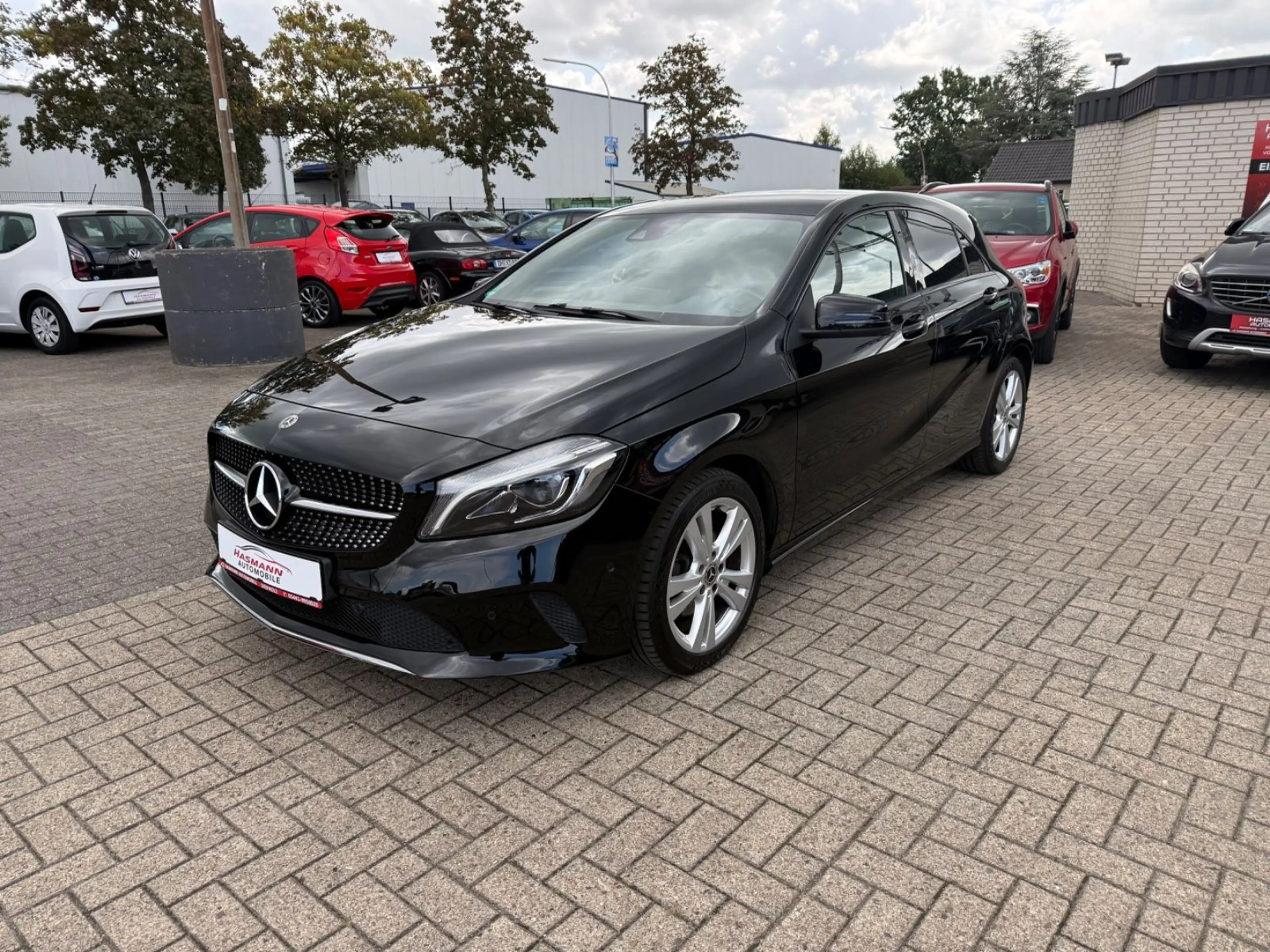 Mercedes-Benz A 220 A A 220 CDI / d 4Matic*Aut.*EURO-6*NAVI*