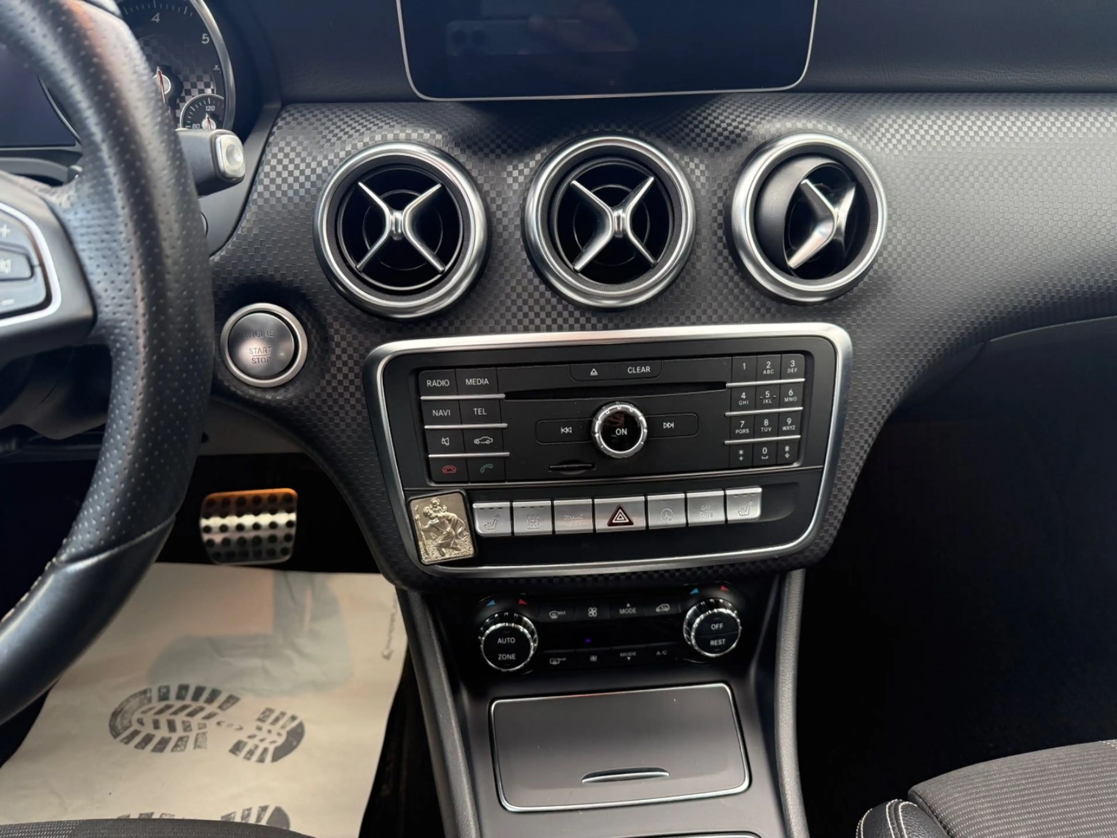 Mercedes-Benz A 220 A A 220 CDI / d 4Matic*Aut.*EURO-6*NAVI* — photo 14