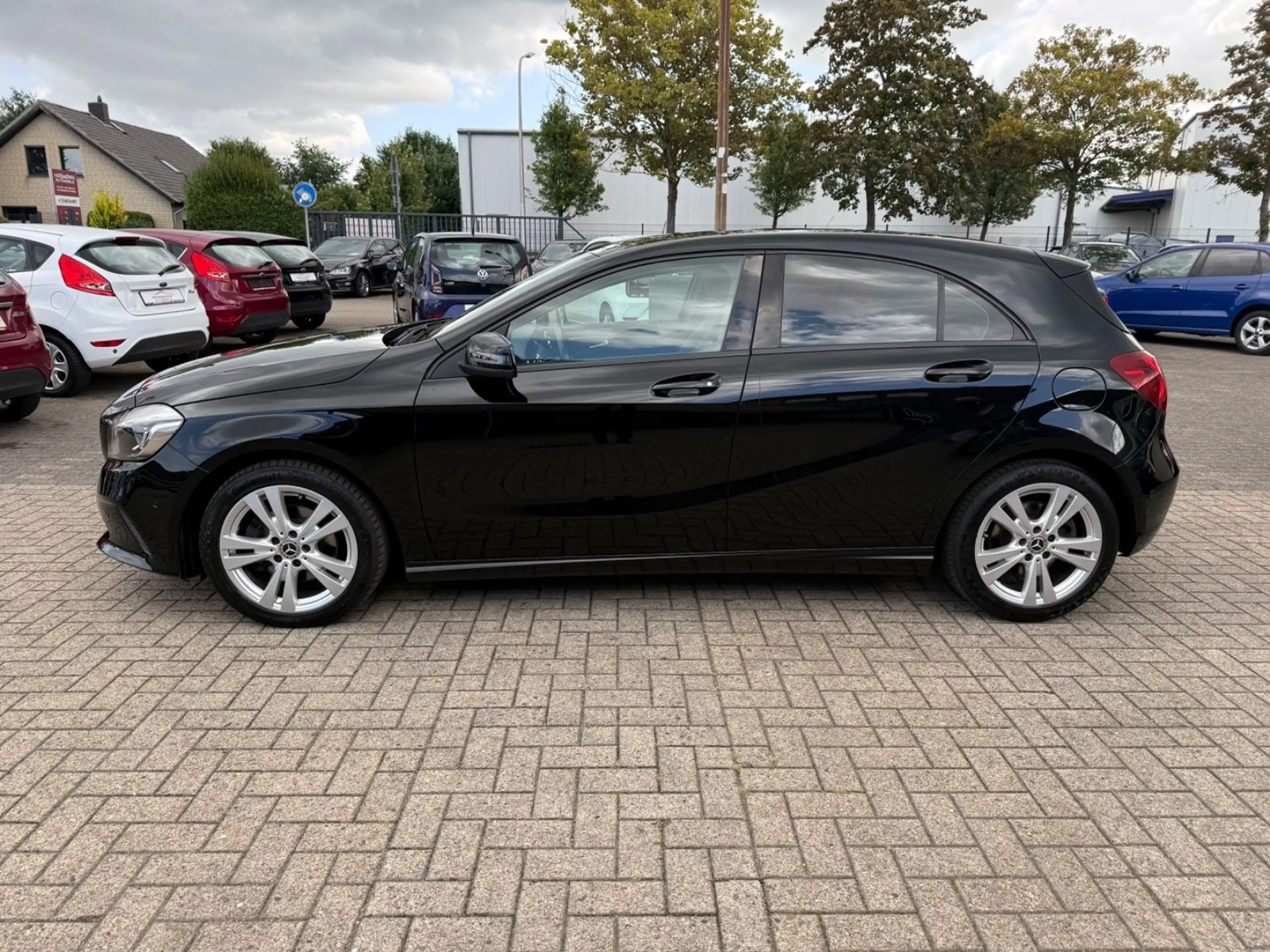 Mercedes-Benz A 220 A A 220 CDI / d 4Matic*Aut.*EURO-6*NAVI* — photo 7