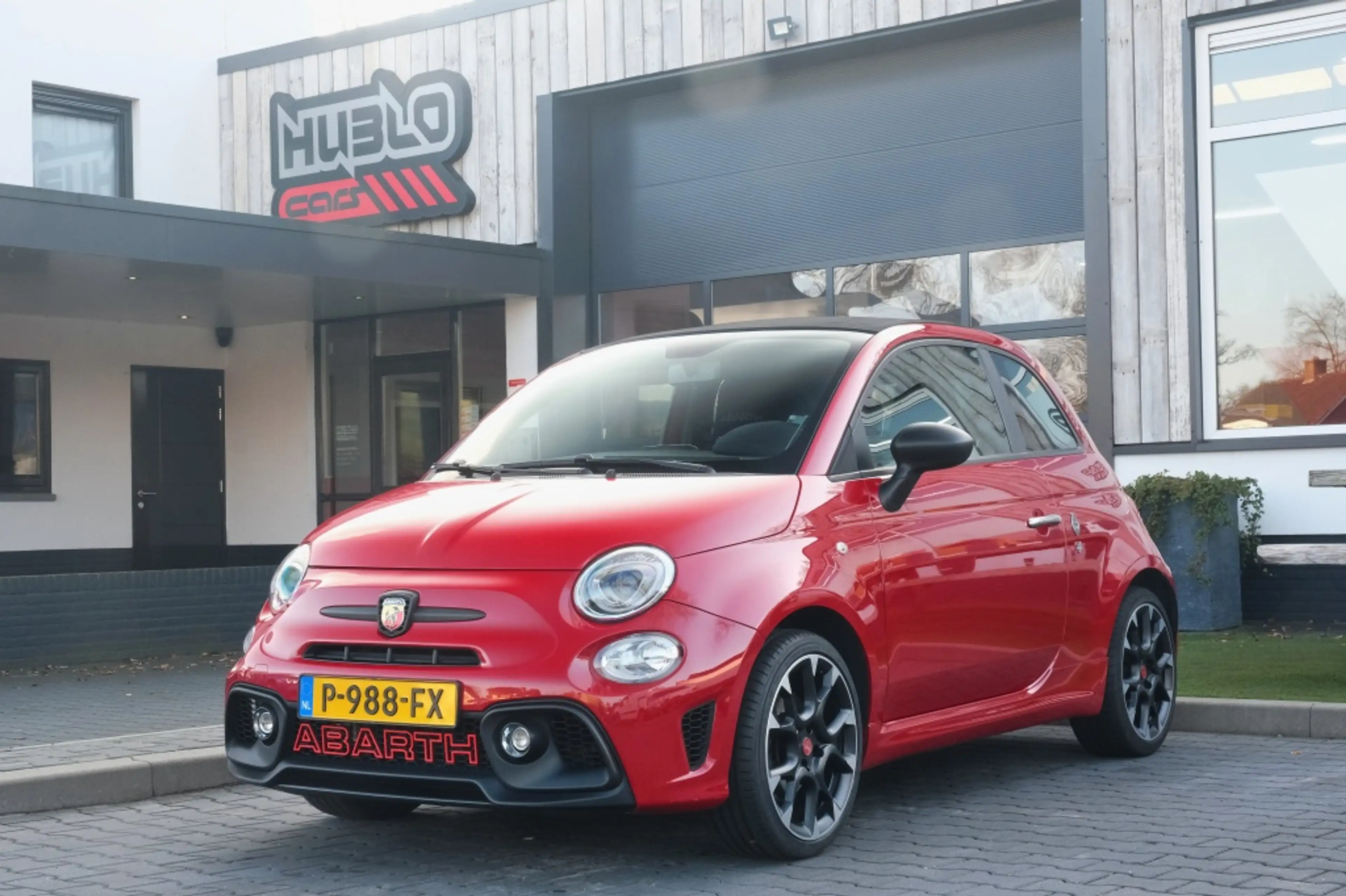 Fiat 500 Abarth 1.2 Open dak, Carplay