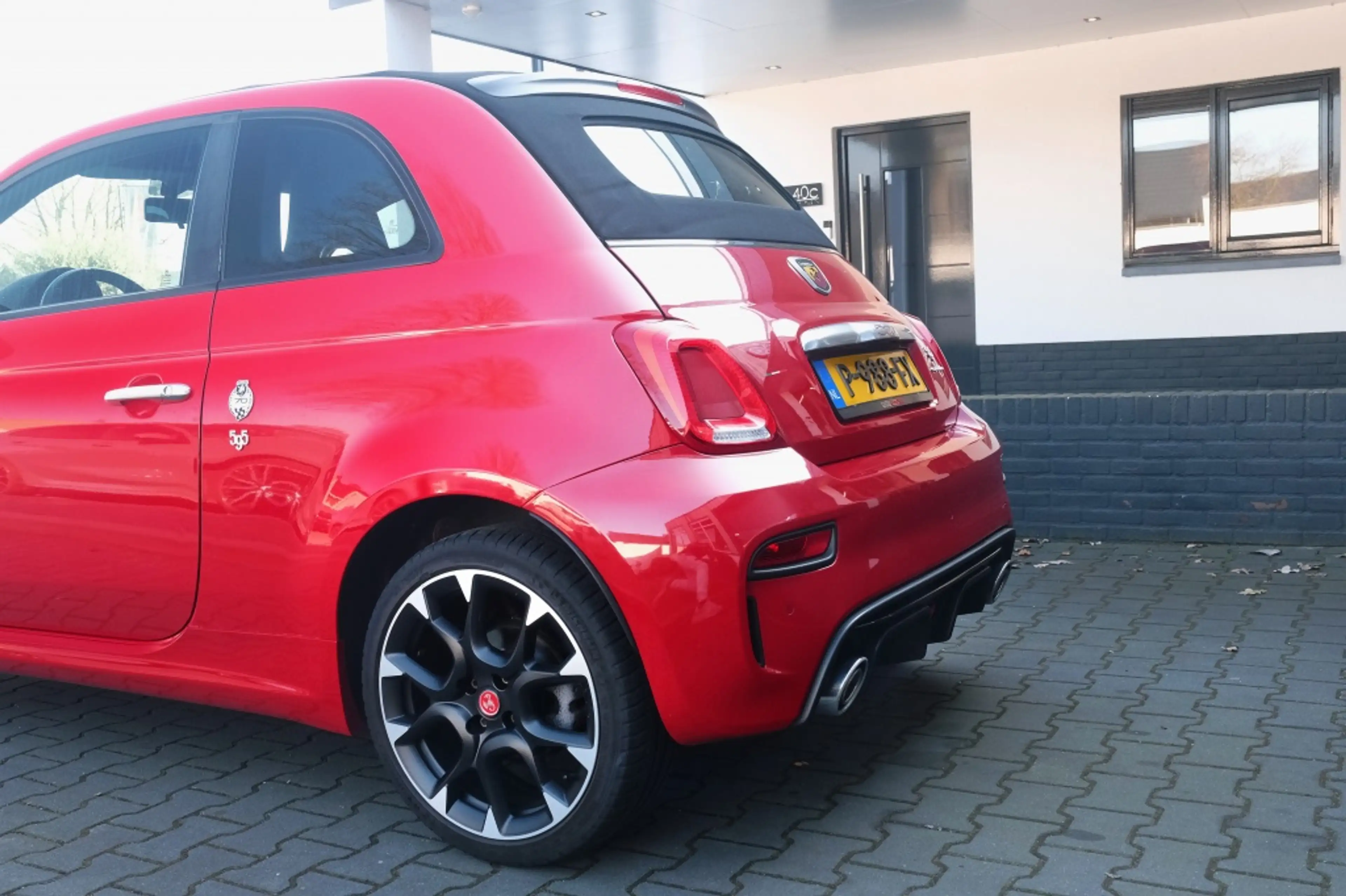 Fiat 500 Abarth 1.2 Open dak, Carplay — photo 11