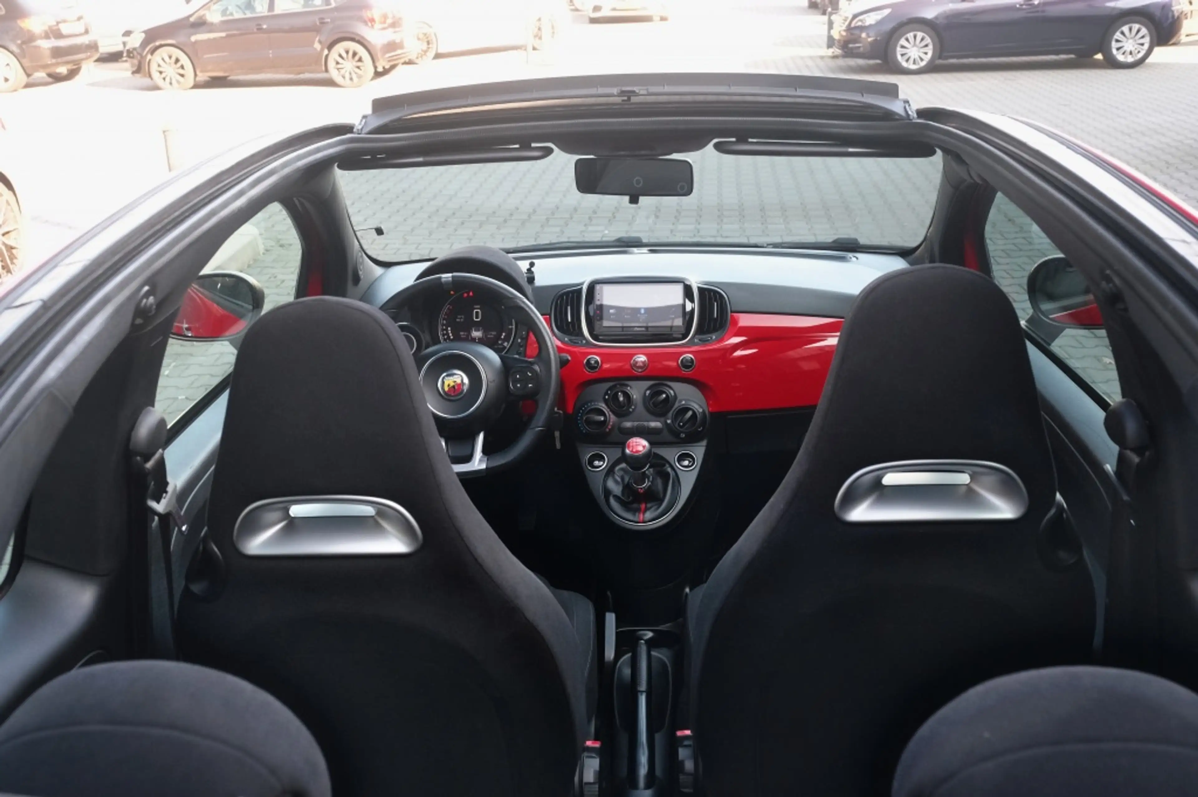 Fiat 500 Abarth 1.2 Open dak, Carplay — photo 5