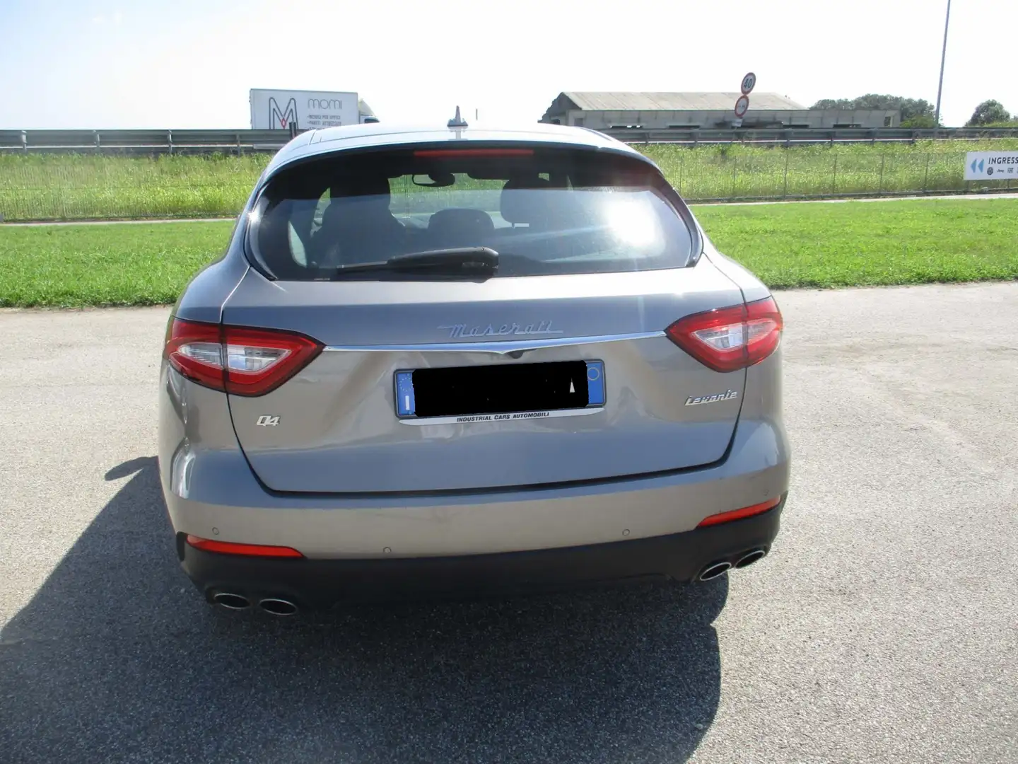 Maserati Levante Levante 3.0 V6 Granlusso 350cv auto my20 Gri - 2