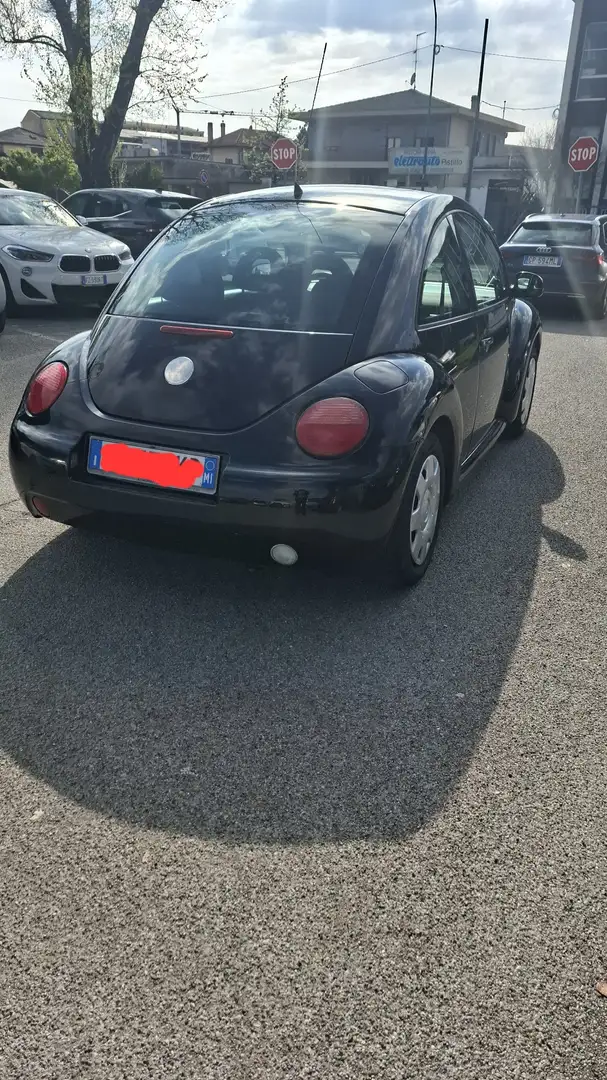 Volkswagen Beetle - 1