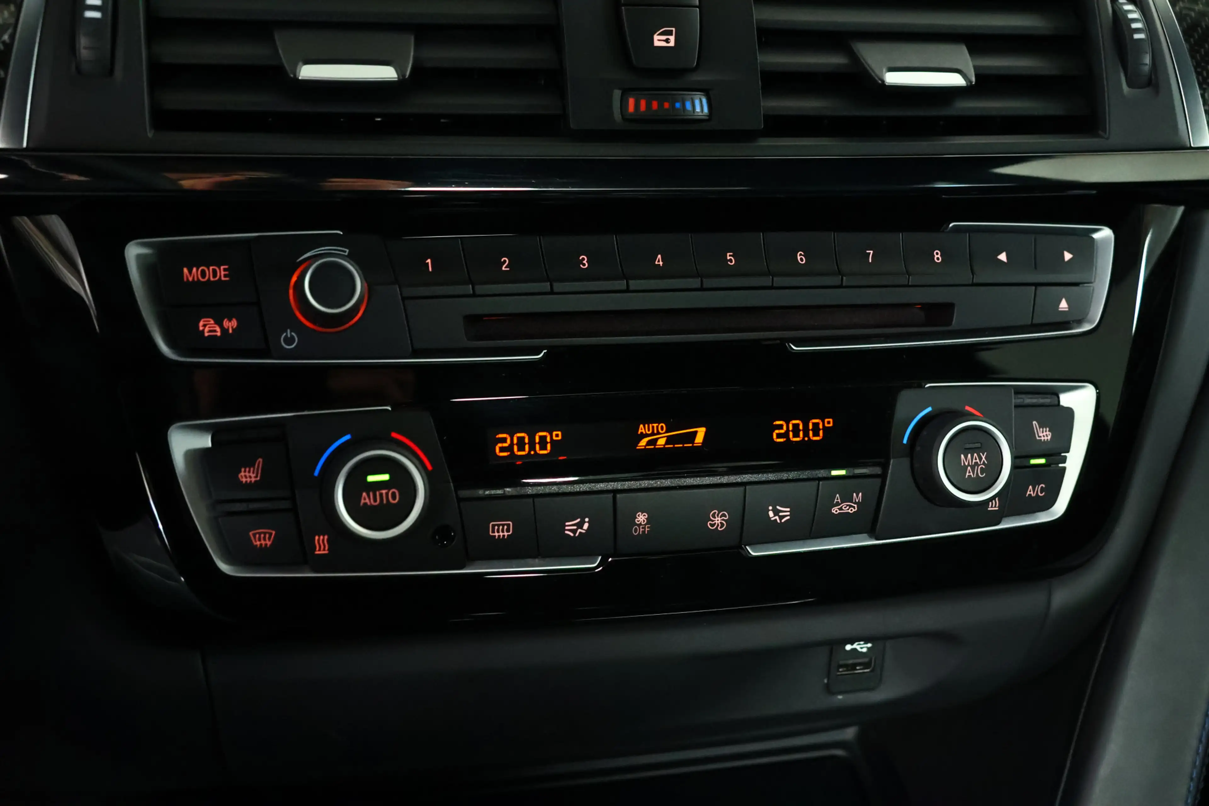 BMW M4 4-serie Coupé Competition (NIEUWSTAAT) Carplay / K — photo 43