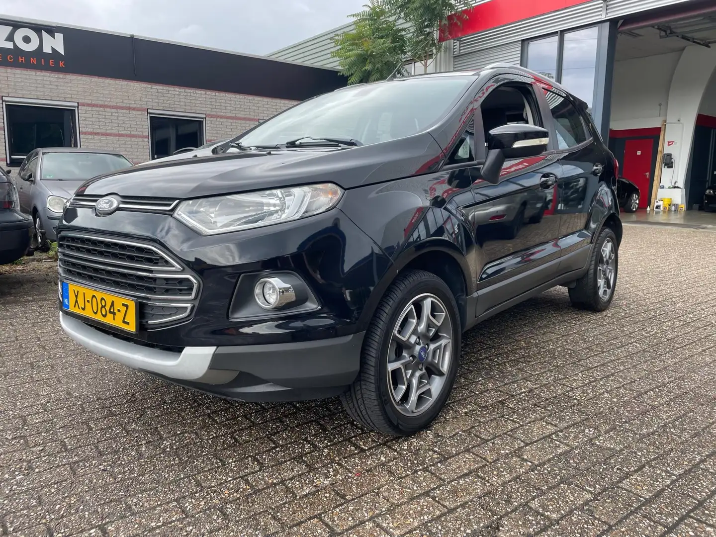 Ford EcoSport 1.5 TDCi Titanium zeer mooie auto Grijs - 1