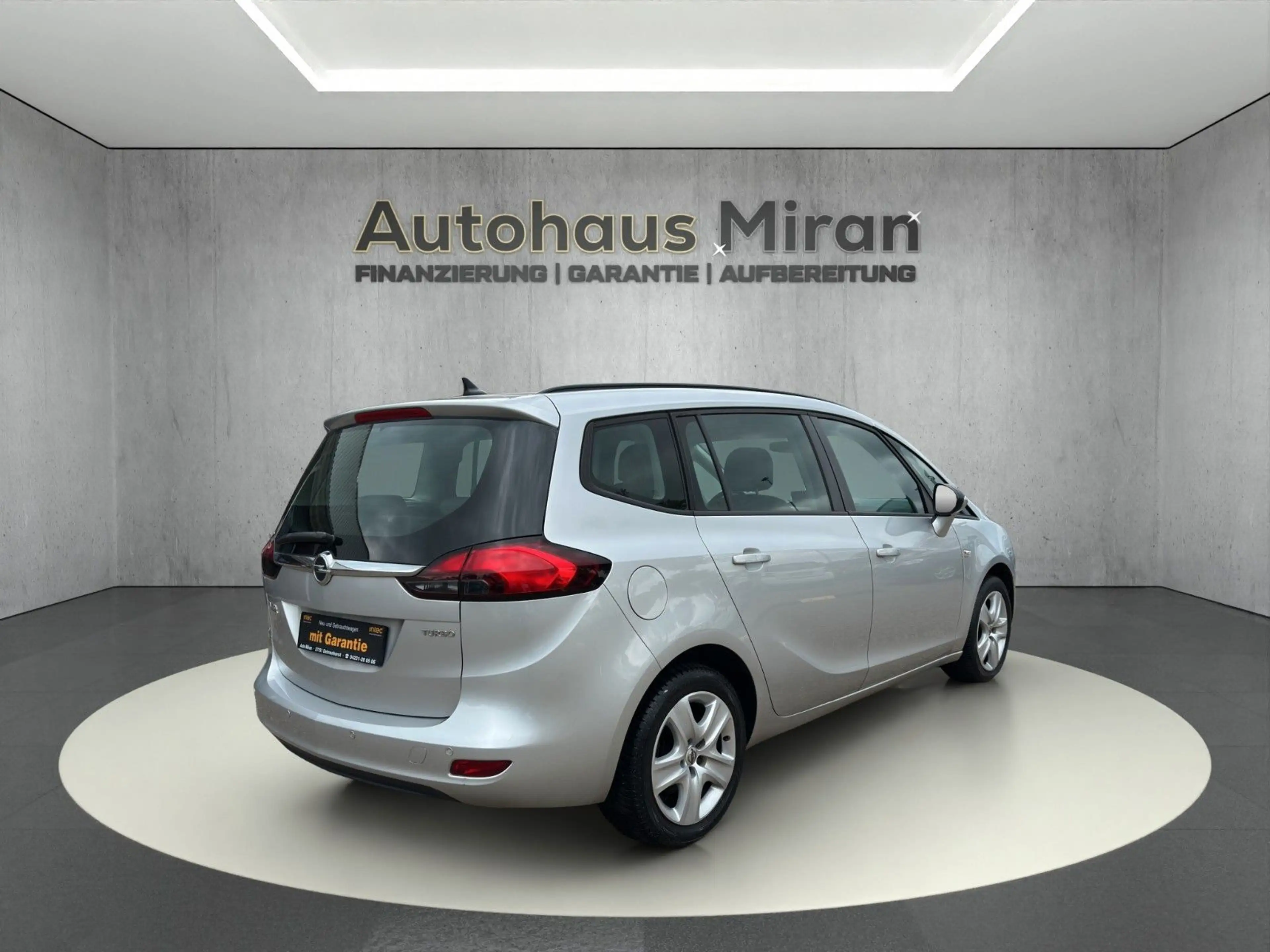 Opel Zafira Tourer 1.4l Turbo*7Sitzer*HUNEU*2HAND* — photo 6