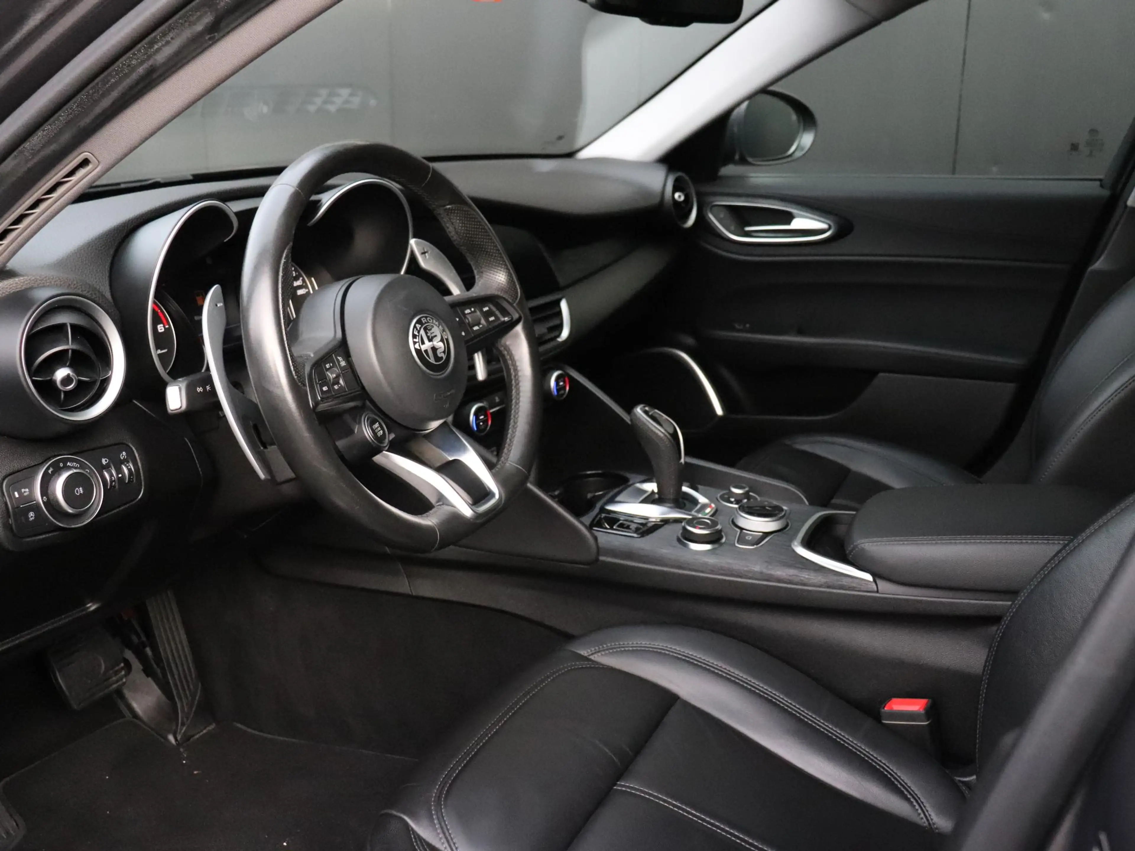 Alfa Romeo Giulia 2.2 LEER | NAVI |  CRUISE | CAMERA | — photo 7
