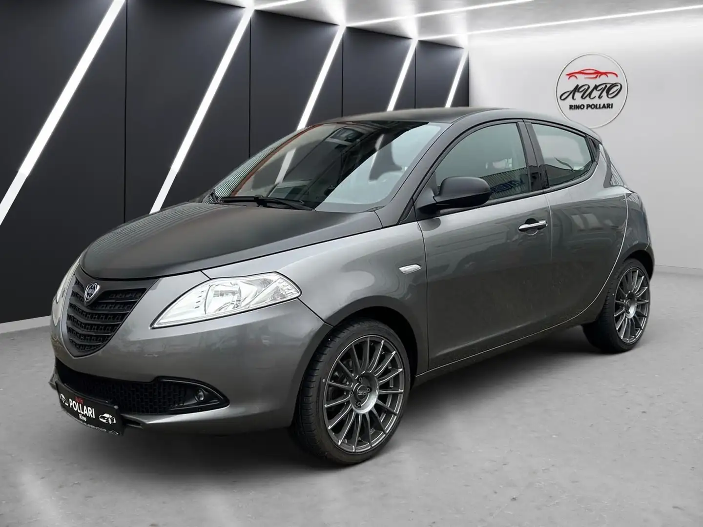 Lancia Ypsilon S By Momodesign 1.2 Klima Gri - 2