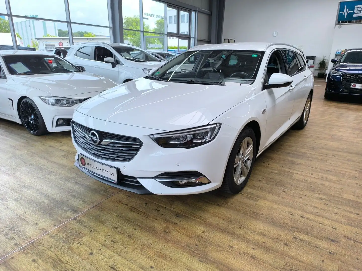 Opel Insignia B Sports Tourer Dynamic Blanc - 2