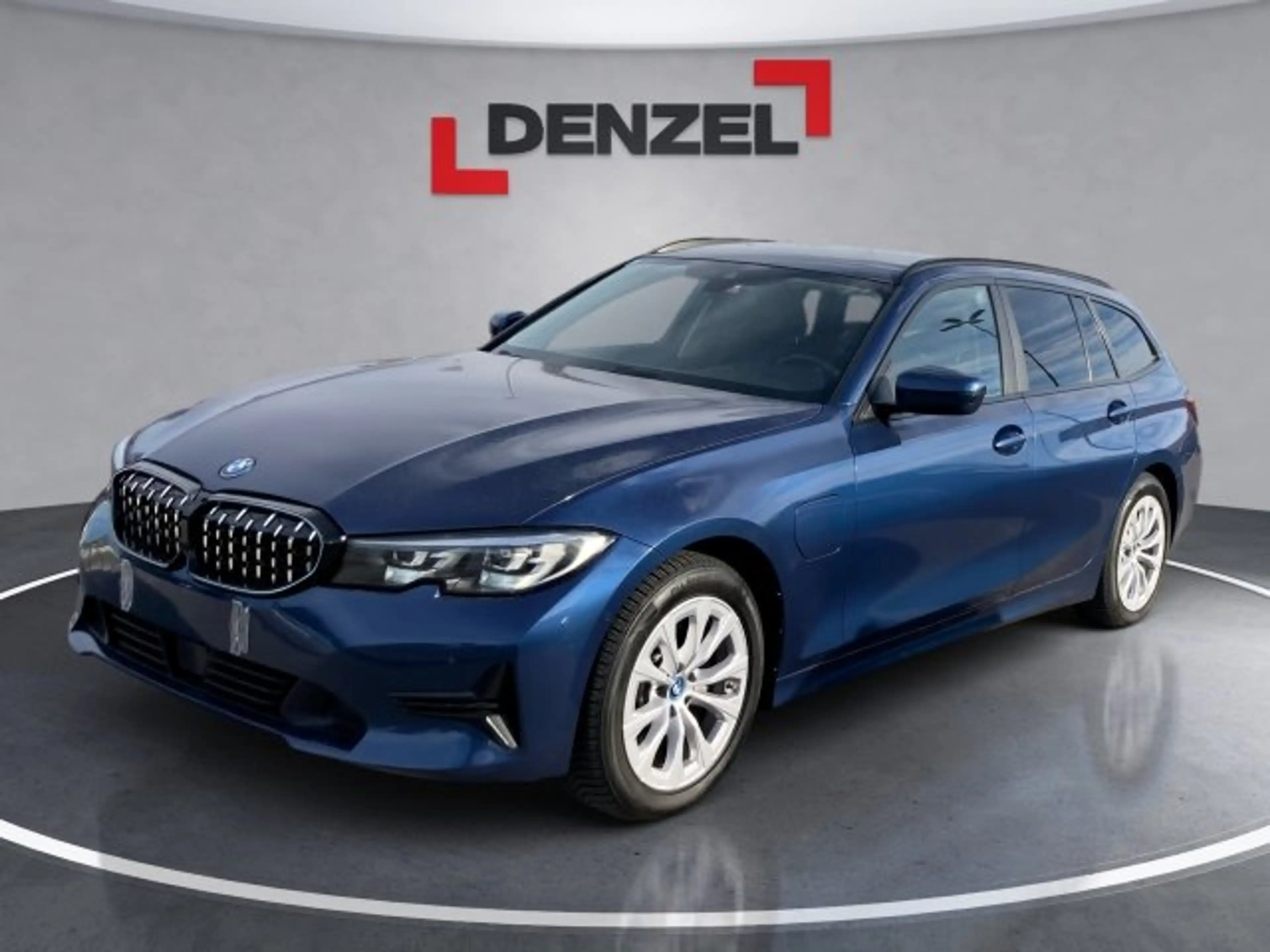 BMW 320 e PHEV xDrive Tou