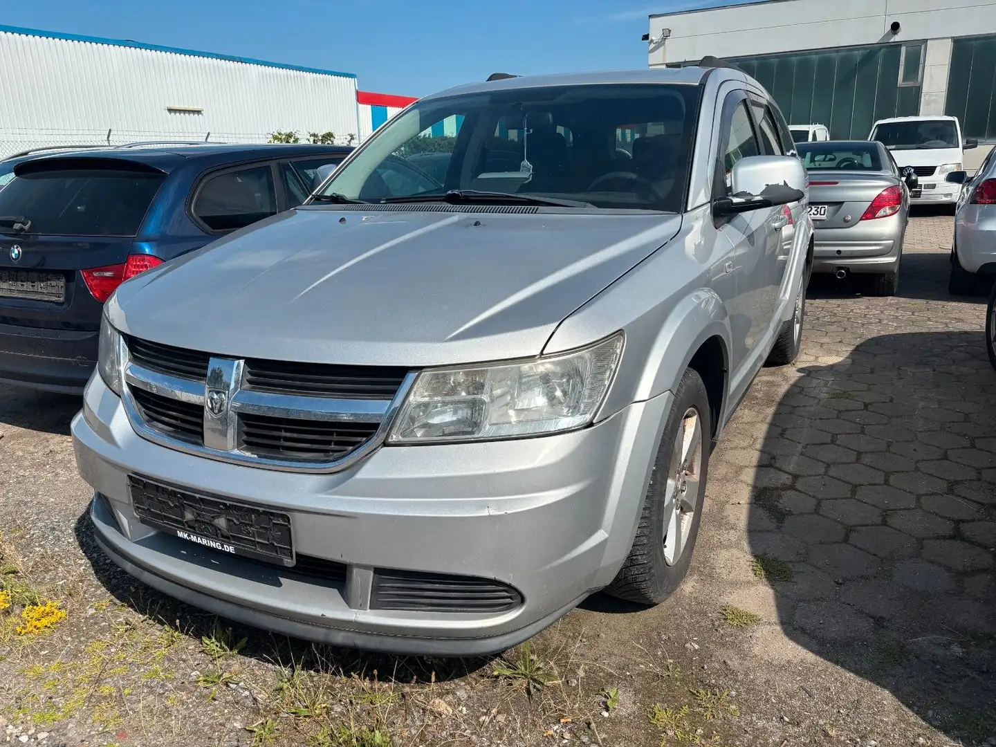 Dodge Journey 2,0D SE*3.HAND*KLIMA*SCHALTER* Silber - 1