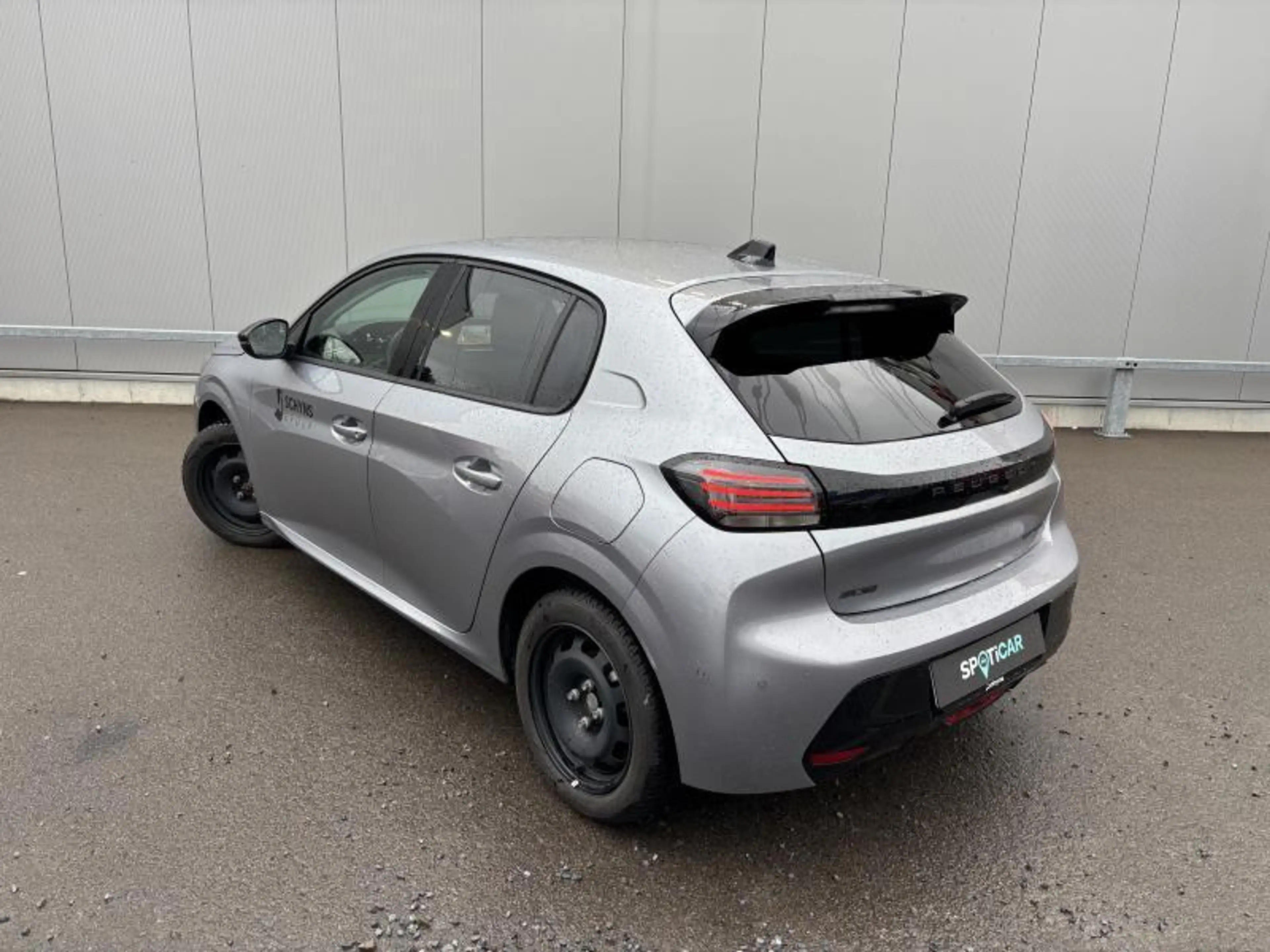 Peugeot 208 ALLURE 1.2 Hybrid 100 e-DCS6 — photo 5