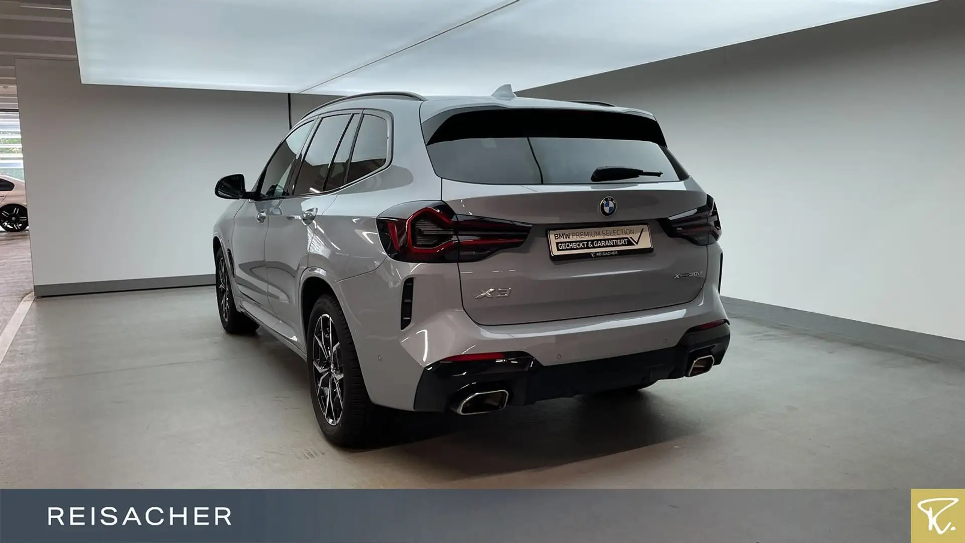 BMW X3 xDrive 30d A M-Sport,Pano,AHK,LCProf,HUD,Lase Grau - 2