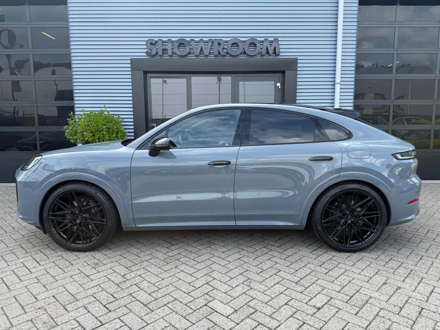Porsche Cayenne Coupé 3.0 E-Hybrid 23inch Vossen velgen|Pano|Sport Сірий - 2