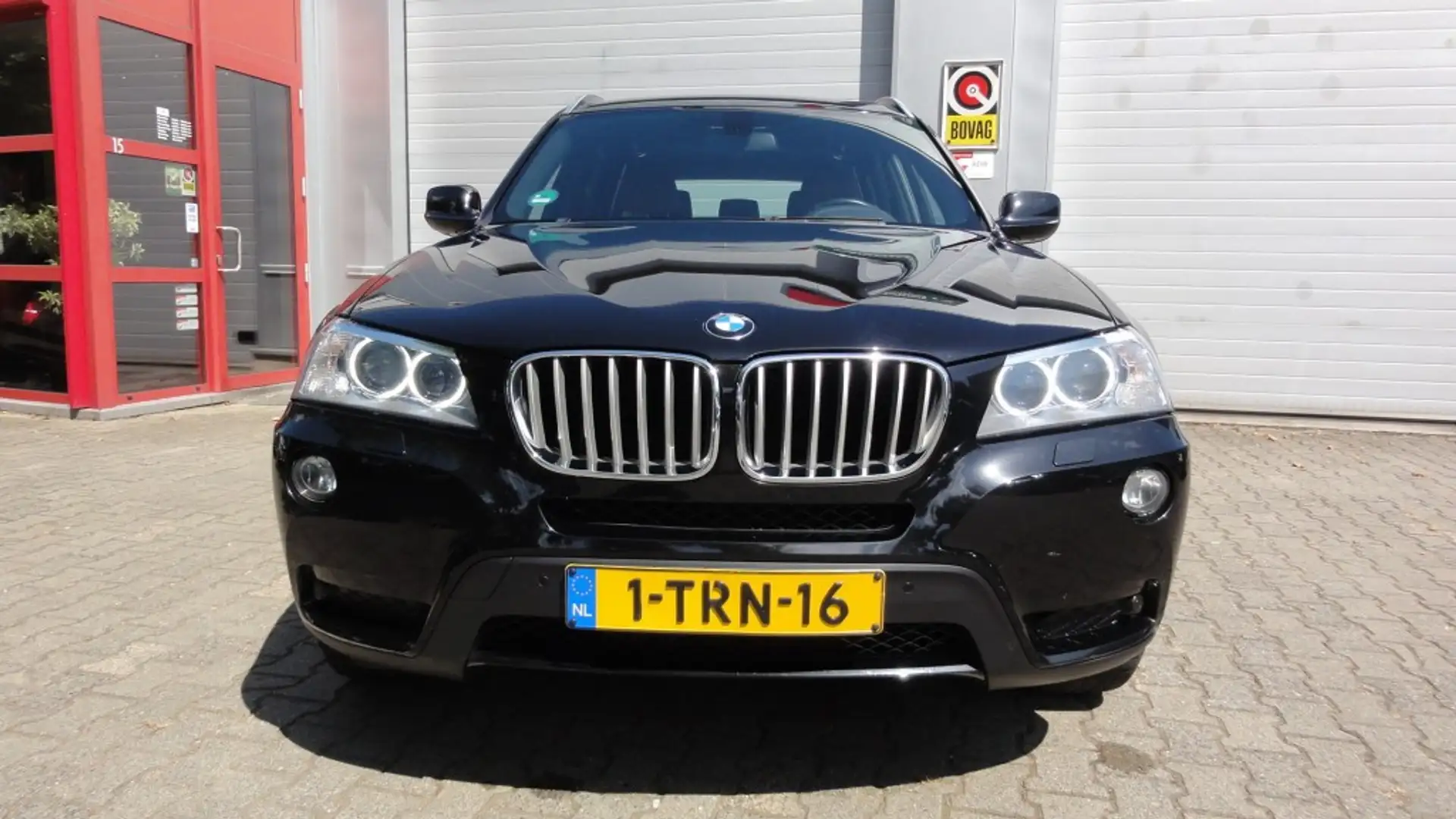 BMW X3 xDrive30d Executive. Zwart - 2