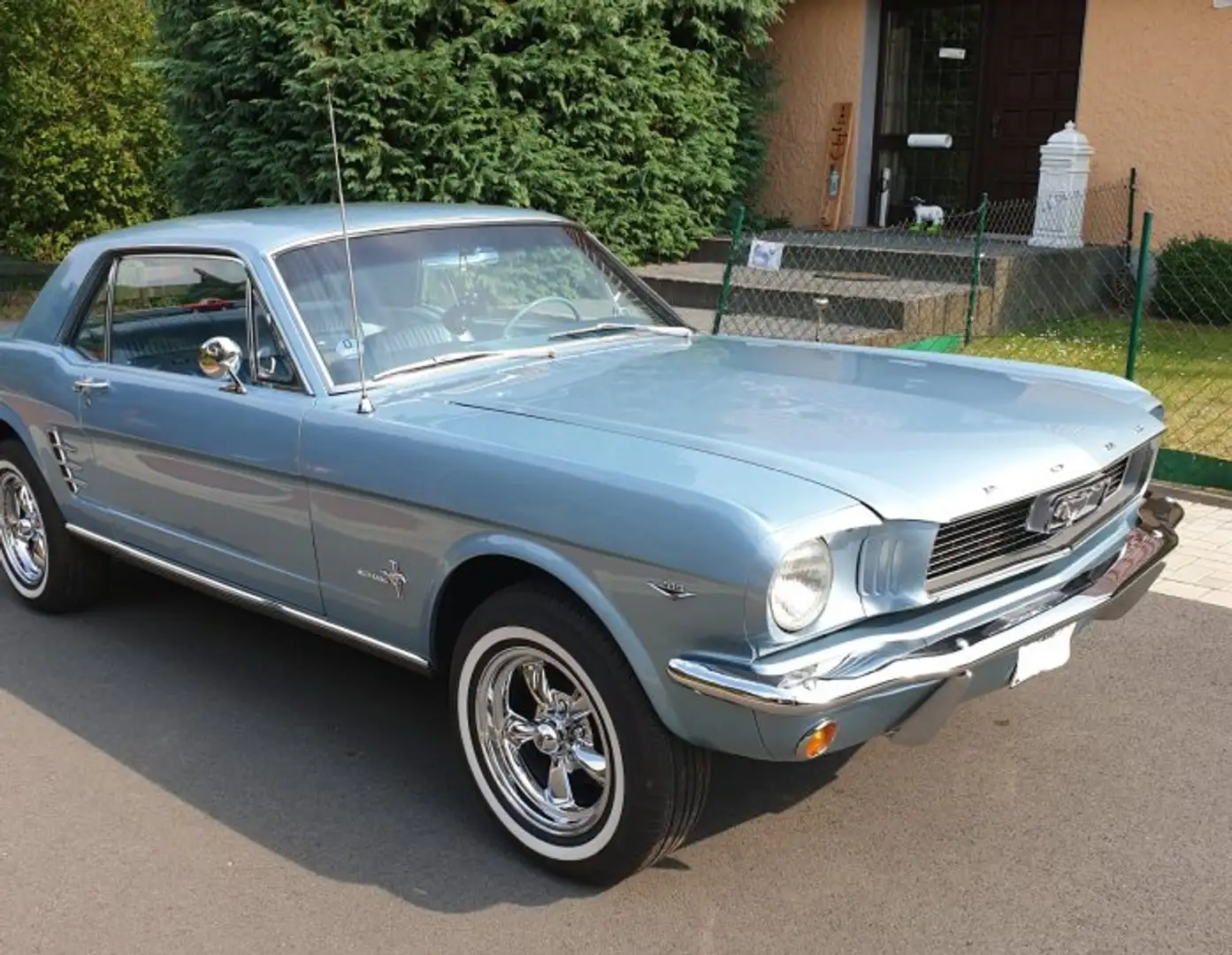 Ford Mustang 1966 V8 Silver Blue Metallic Blau - 2