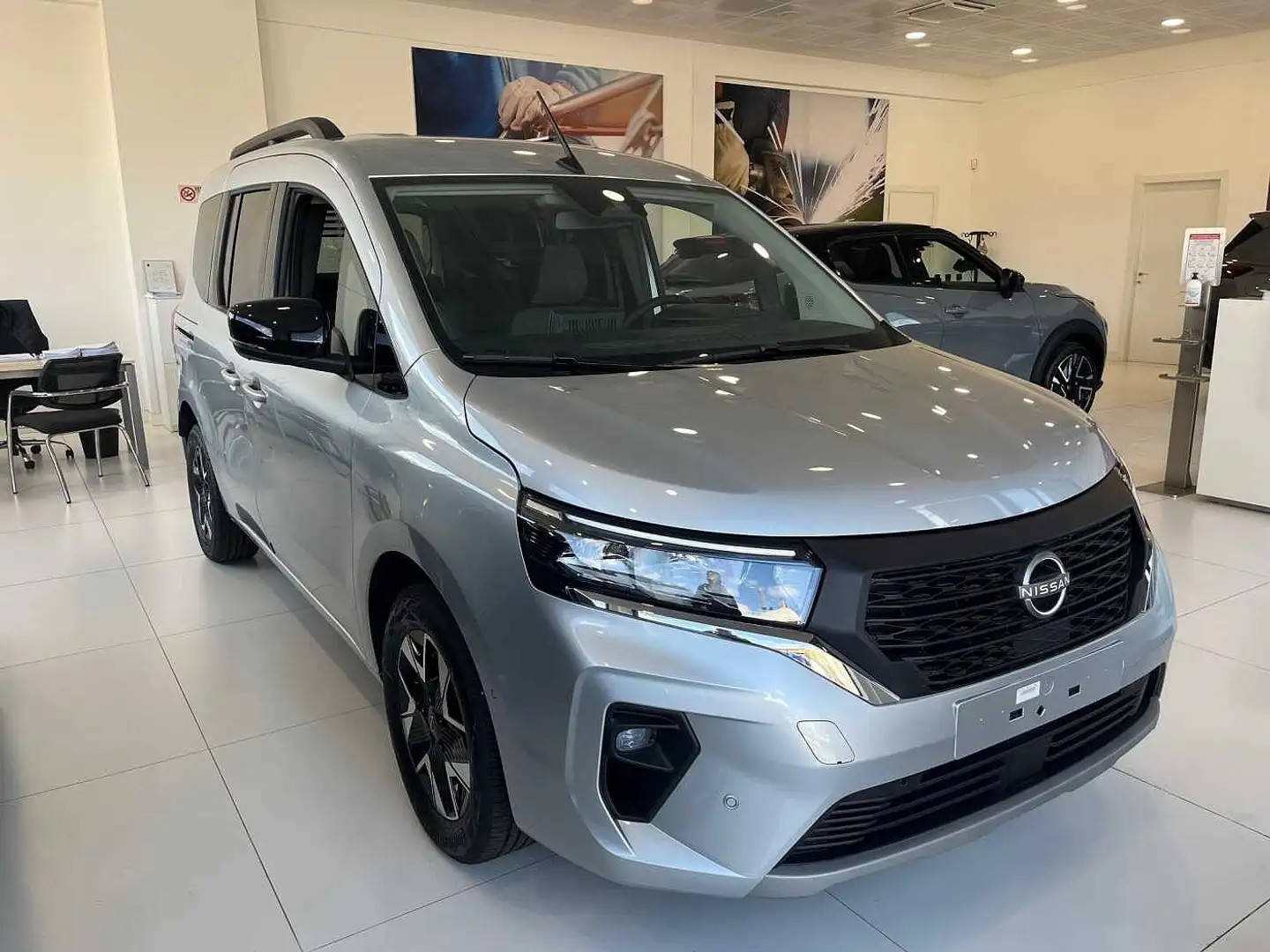 Nissan Townstar 1.3 130 CV N-Connecta NUOVO Plateado - 2