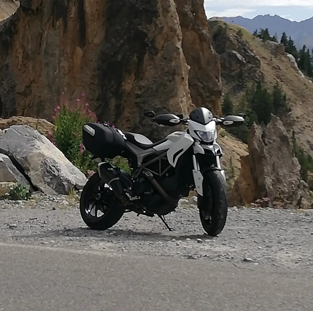 Ducati Hyperstrada Wit - 1