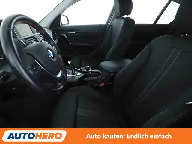 BMW 1 Series view 10