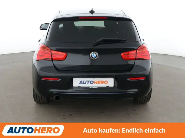 BMW 1 Series view 5