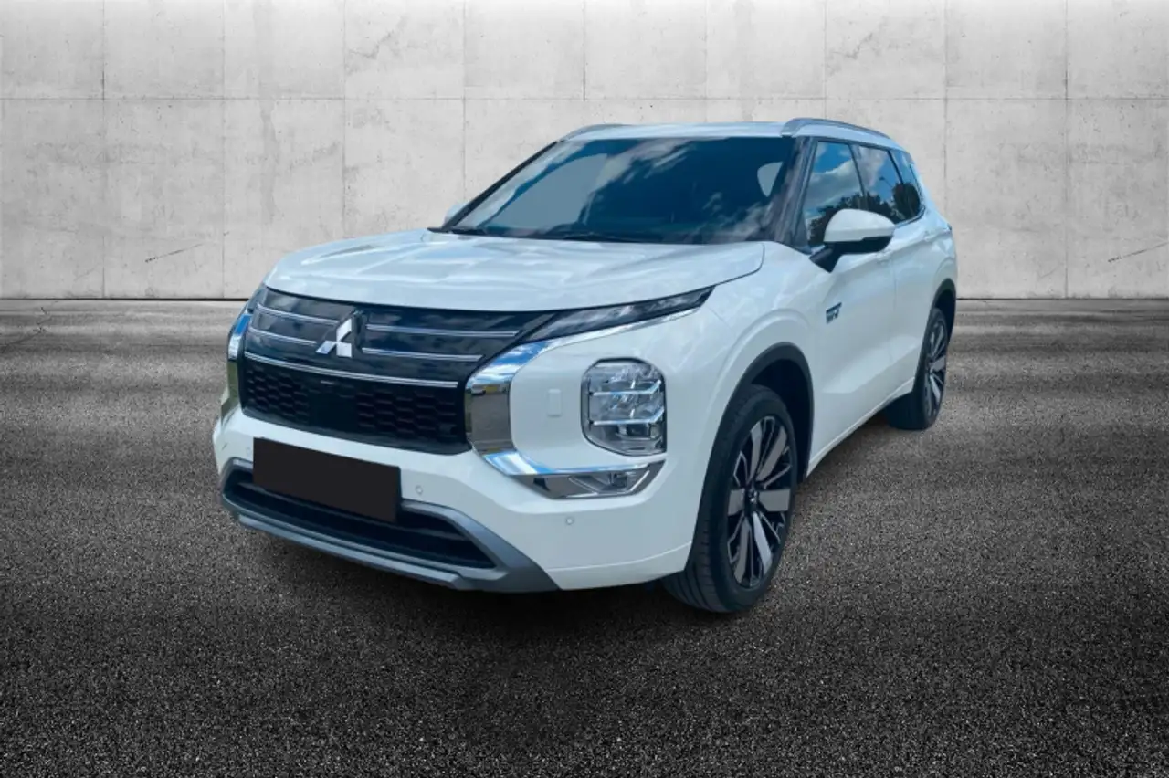 Mitsubishi Outlander 2026
