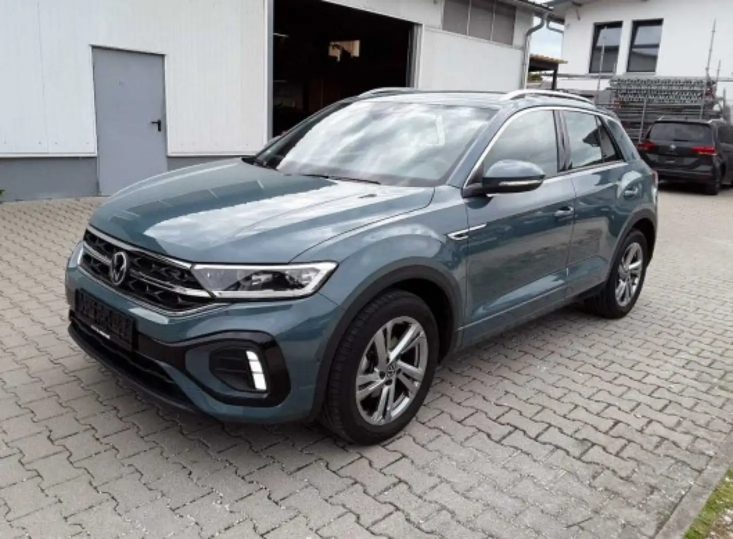 Volkswagen T-Roc 1.5 TSI R-Line Navi*Kamera*Digital*LED*SHZ Blau - 2