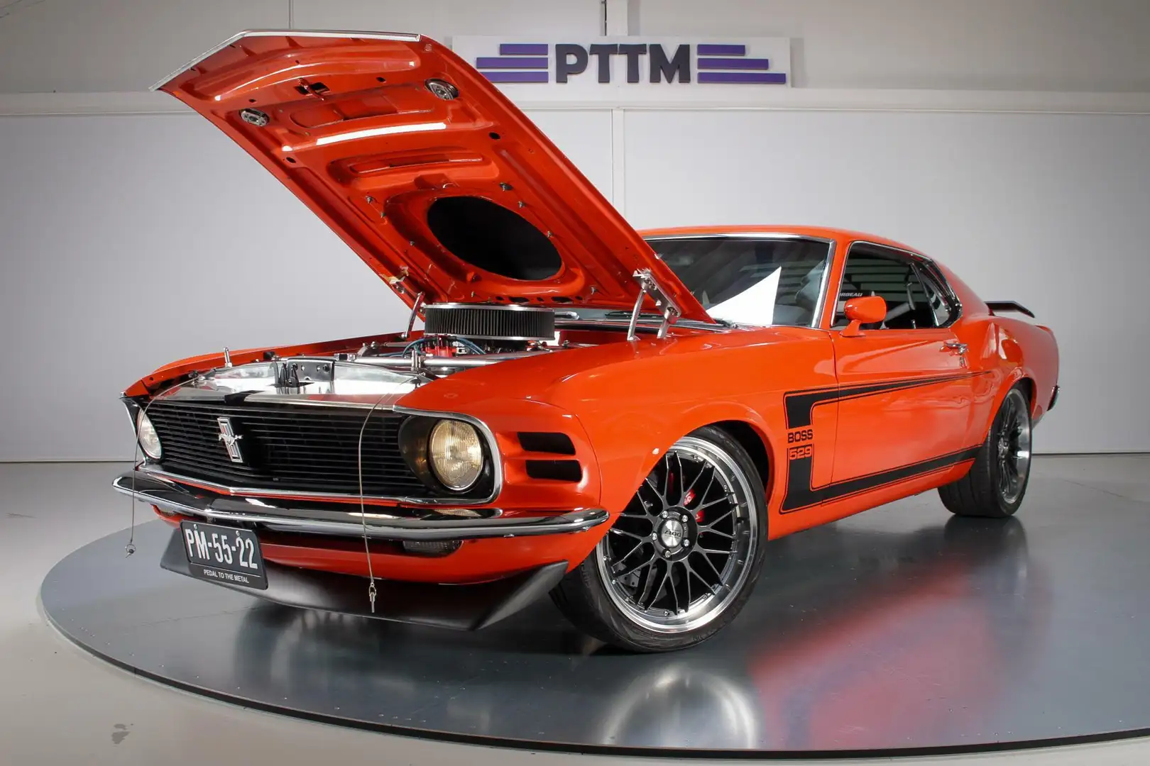 Ford Mustang USA BOSS "Shotgun" 529 Oranje - 2