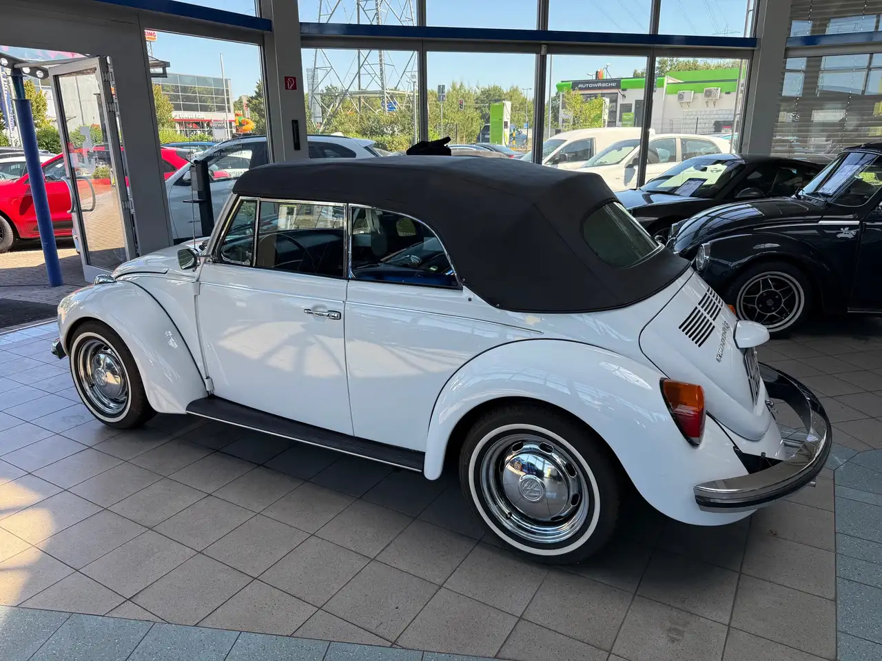 Volkswagen Käfer 1303 LS Cabriolet, foto 4