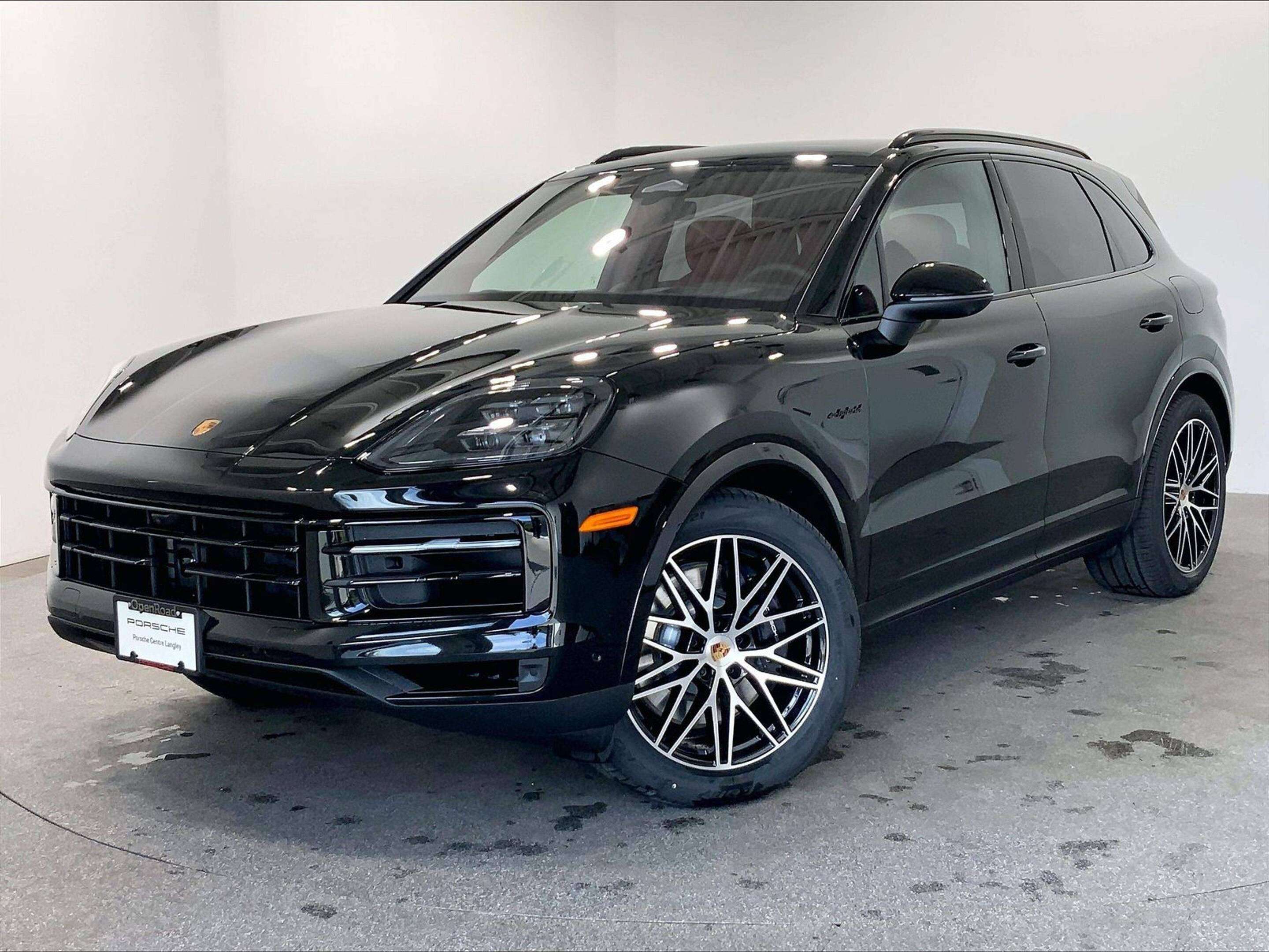2026 Porsche Cayenne E-Hybrid Demo w/ Tech Pkg & Prem Plus Pkg!