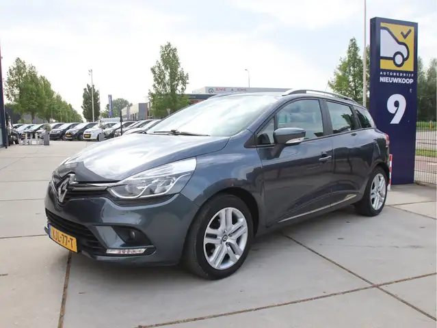 Renault Clio Estate 0.9 TCe Limited Carplay-DAB+, Trekhaak, Sto