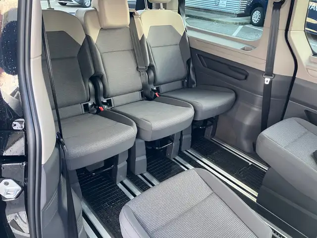 Volkswagen T7 Multivan VW T7 Multivan Business ÜH eHybrid 180 kW 4M Ansicht 8