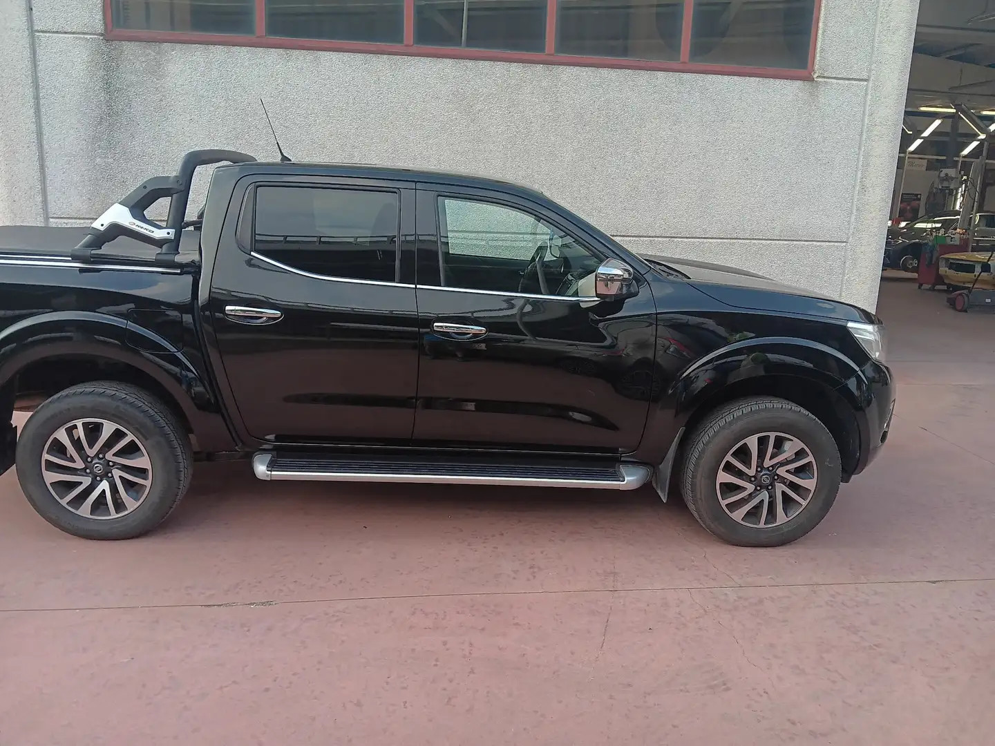 Nissan Navara 2.3 dci d.cab N-Connecta 4wd 190cv my19 - 2
