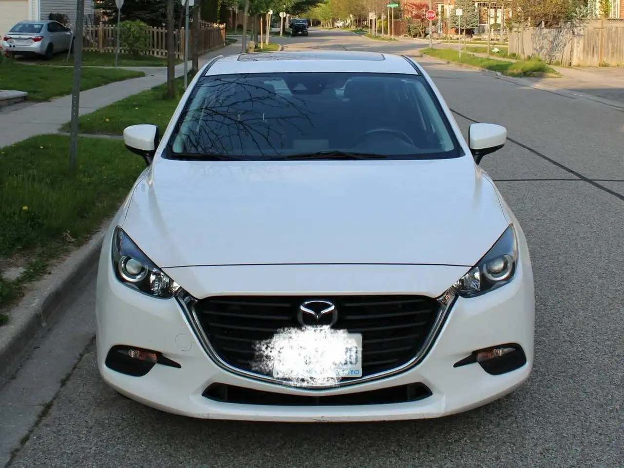 Mazda 3 снимка Mazda 3