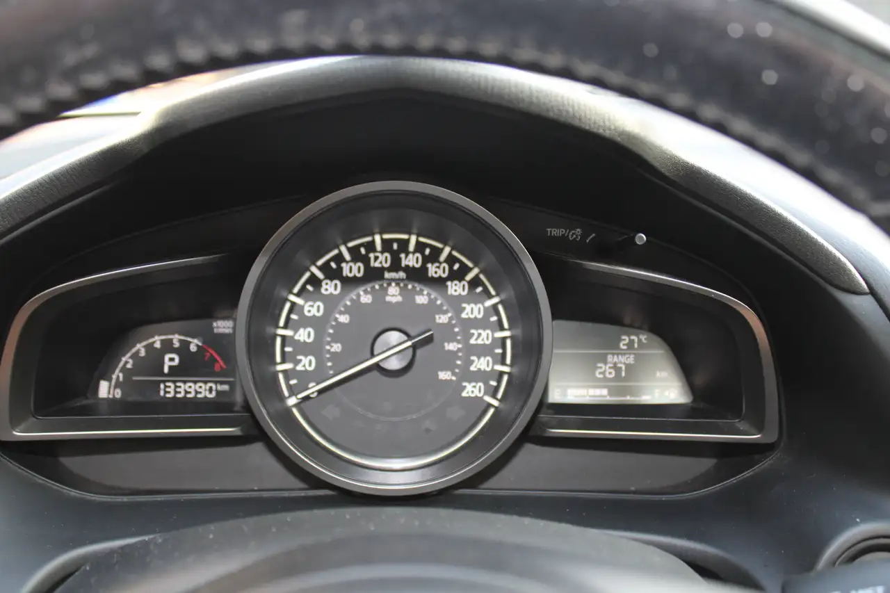 Mazda 3 снимка Mazda 3