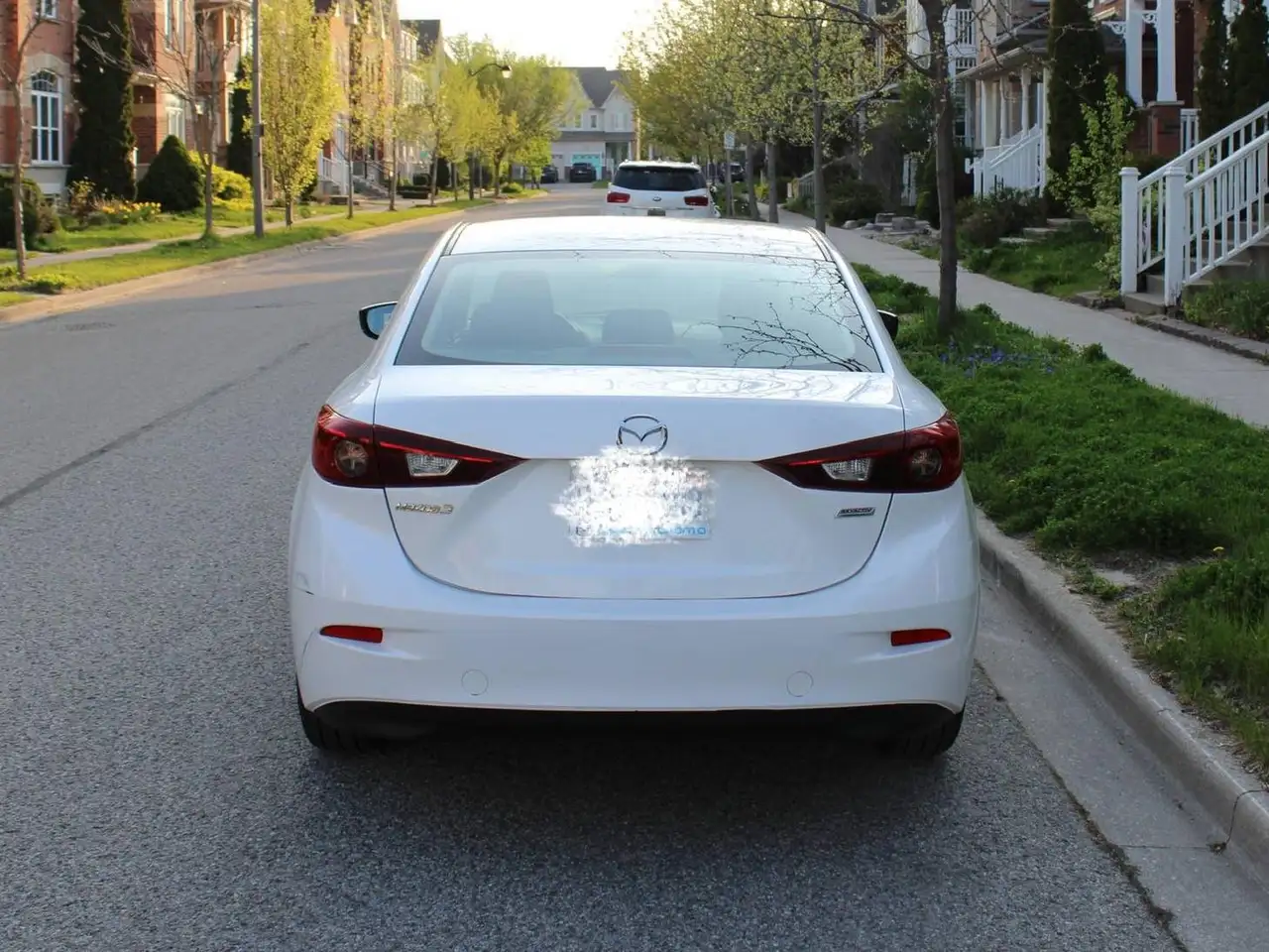 Mazda 3 снимка Mazda 3