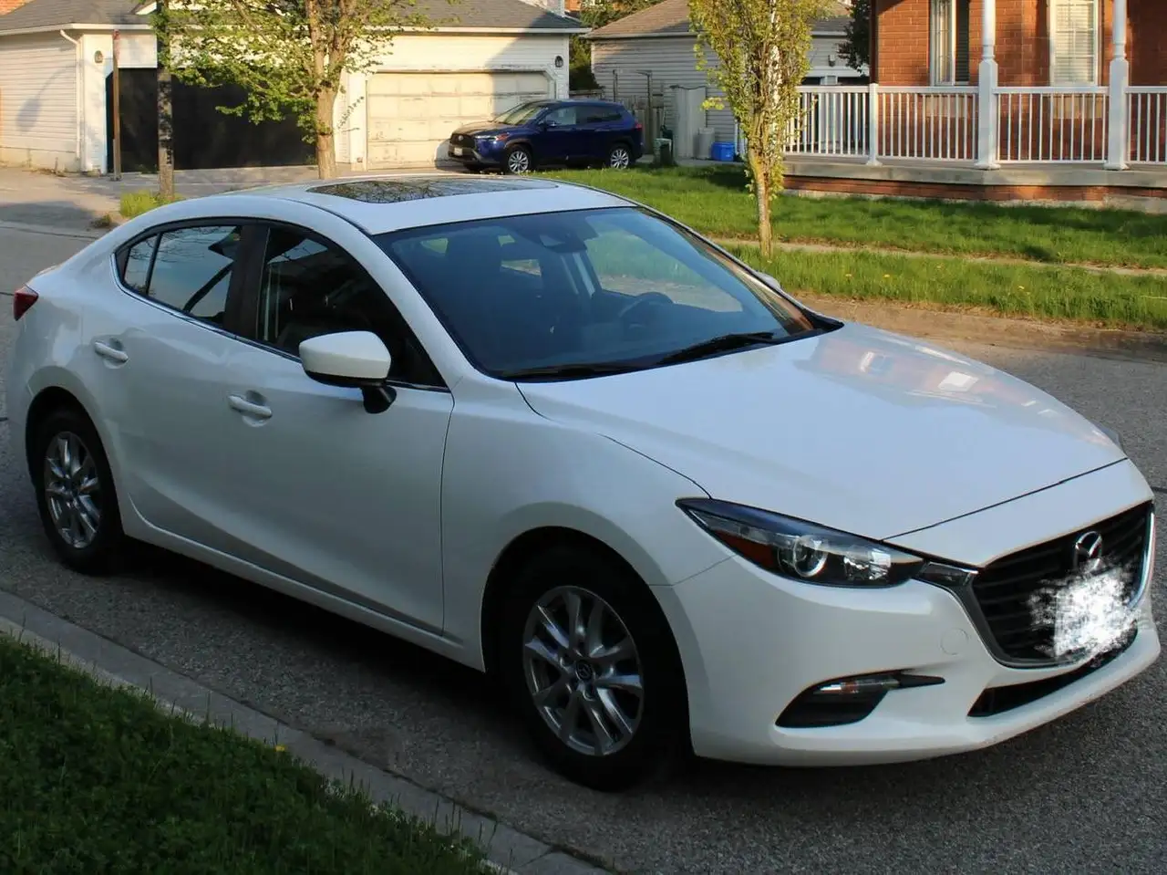 Mazda 3 снимка Mazda 3