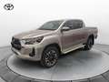 Toyota Hilux 2.4 D-4D A/T 4WD 4 porte Double Cab Executive Argento - thumbnail 1