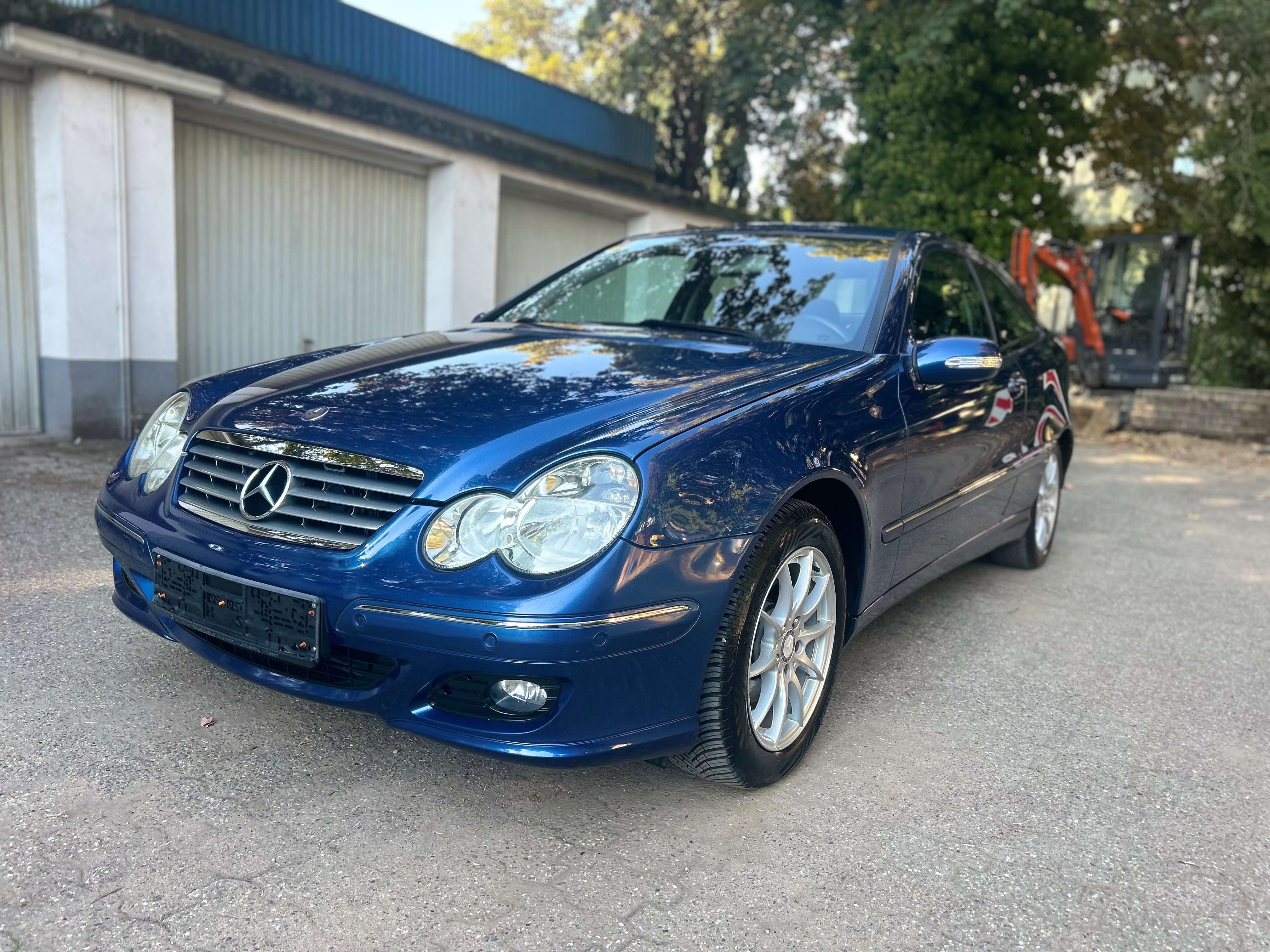Használt Mercedes Benz C-Class 180