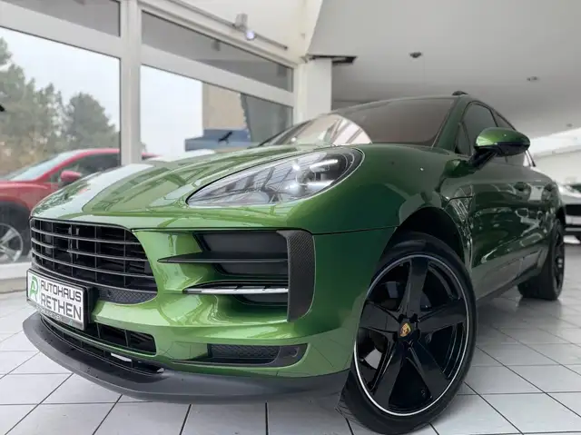 Porsche Macan *ACC*1.Hand*LCI*21"*SPORT CHRONO*AHK*PANO*