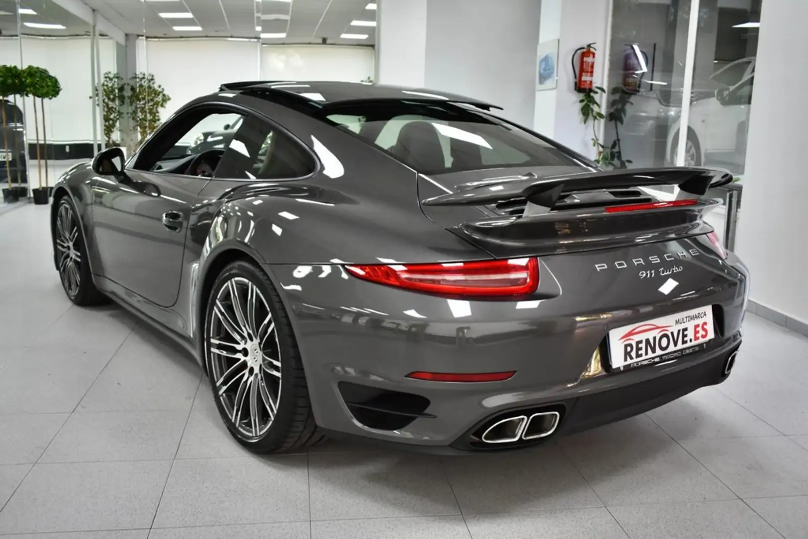 Porsche 911 Turbo Coupé Grigio - 2