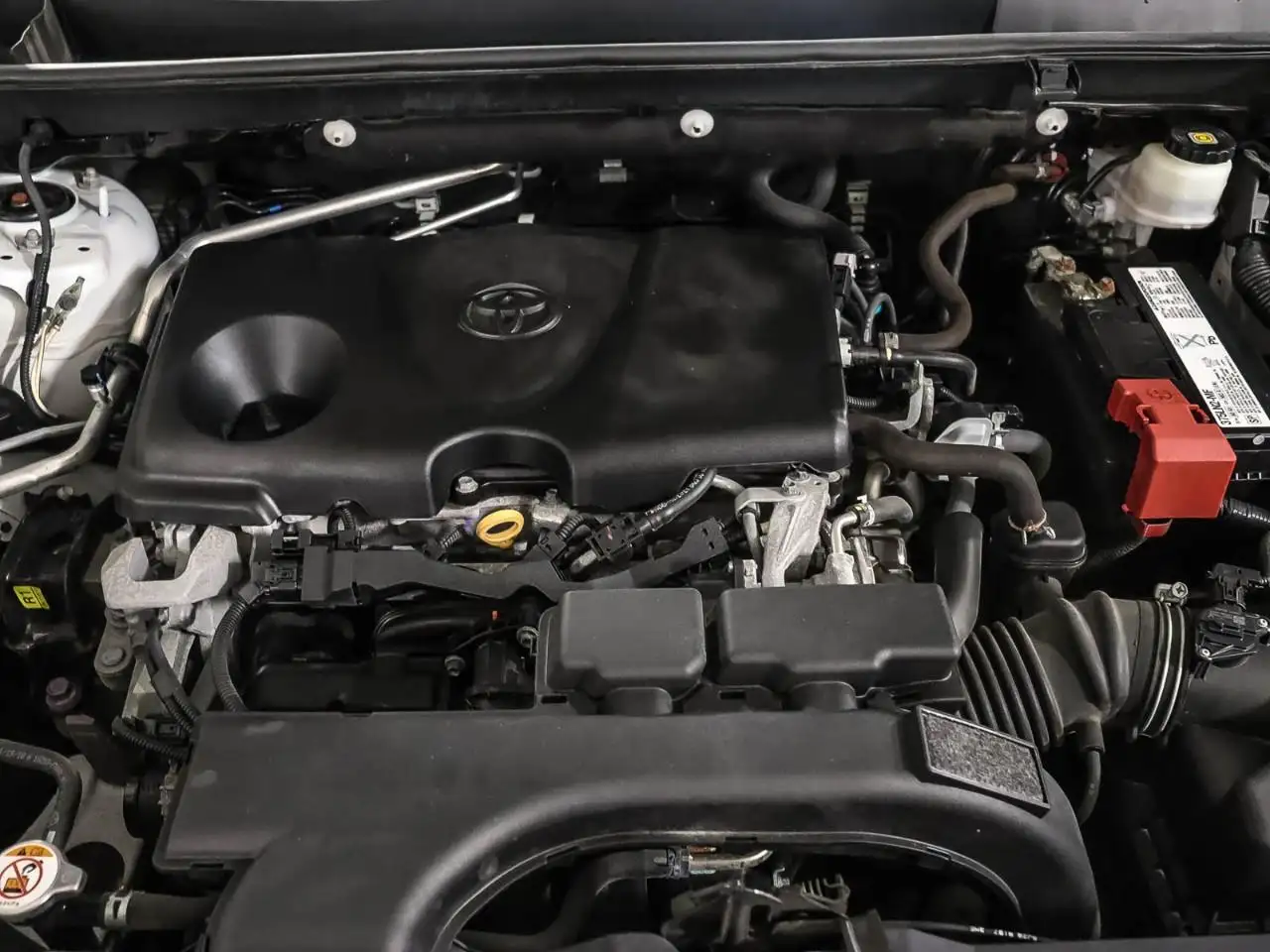 Toyota RAV 4 снимка Toyota RAV 4