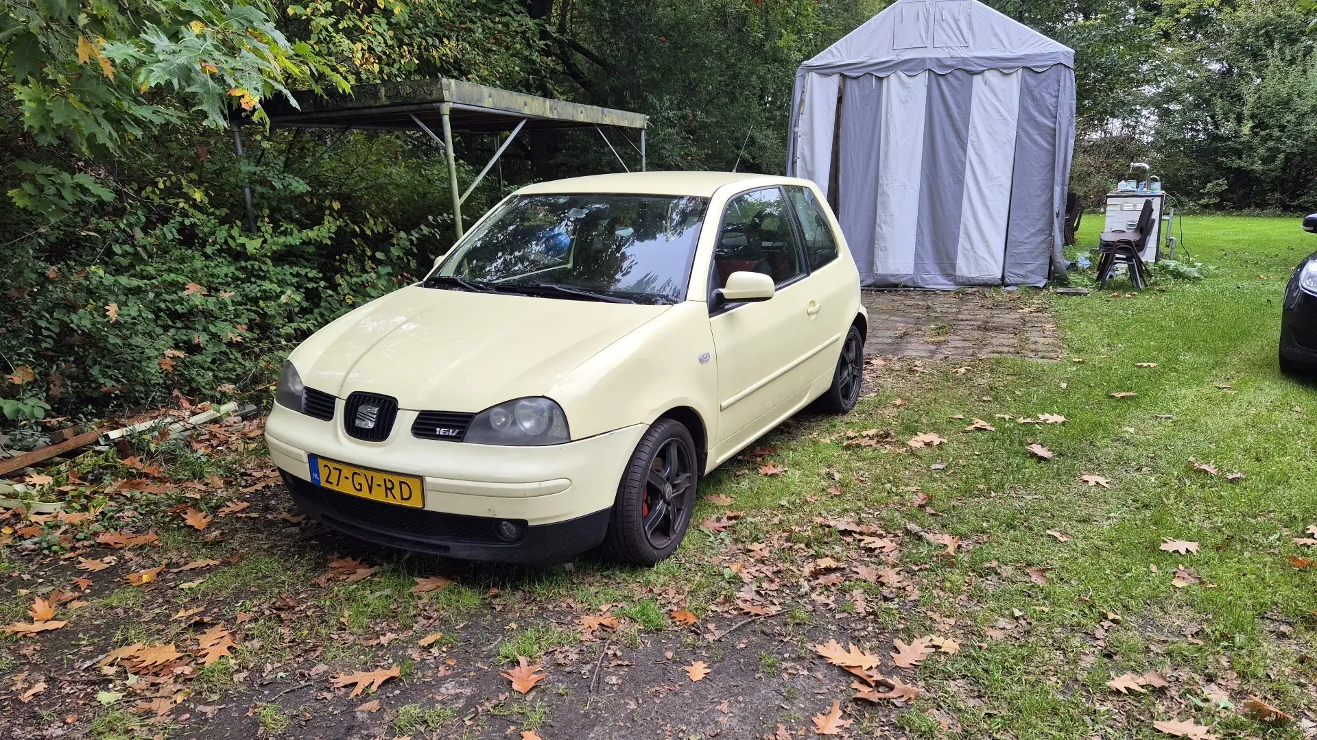 SEAT Arosa 1.4i-16V Sport Yellow - 1