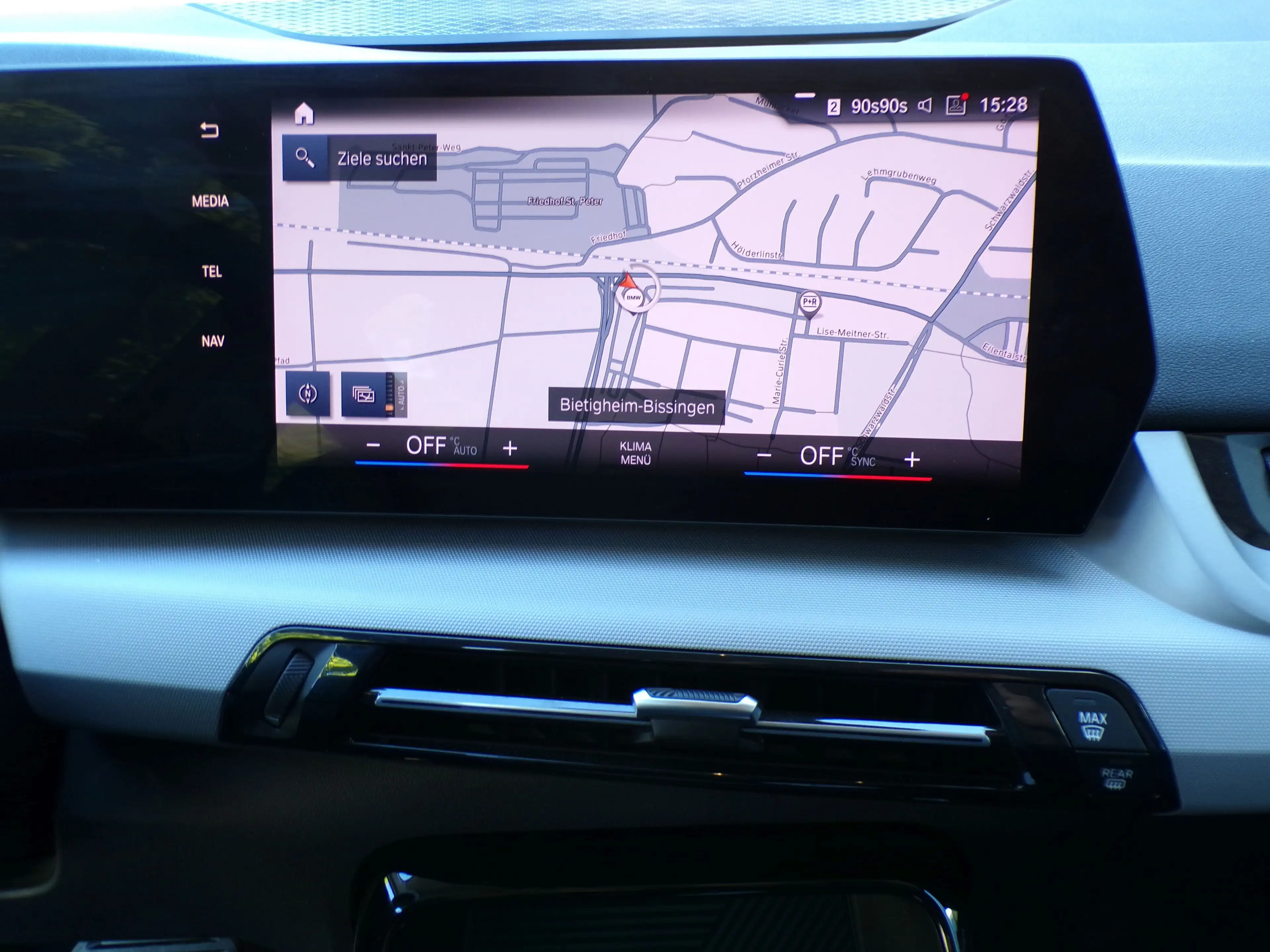 BMW 223 i Active Tourer Navi CarPlay Kamera AHK SH LM — photo 10
